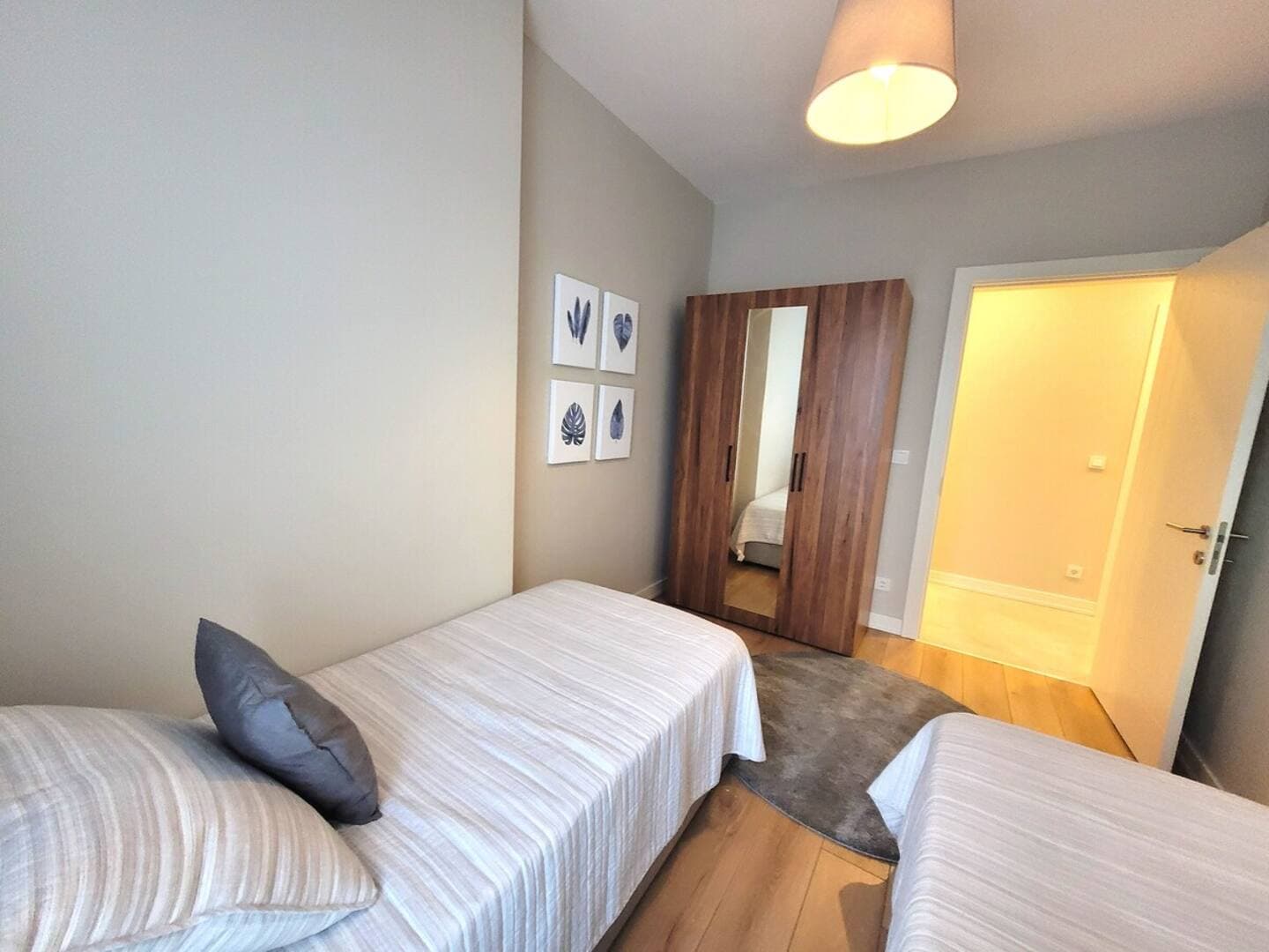 Relax Unwind: Inviting 2BR Apt, Cozy Interiors, apartamento amueblado en Küçükçekmece, Istanbul — image 12
