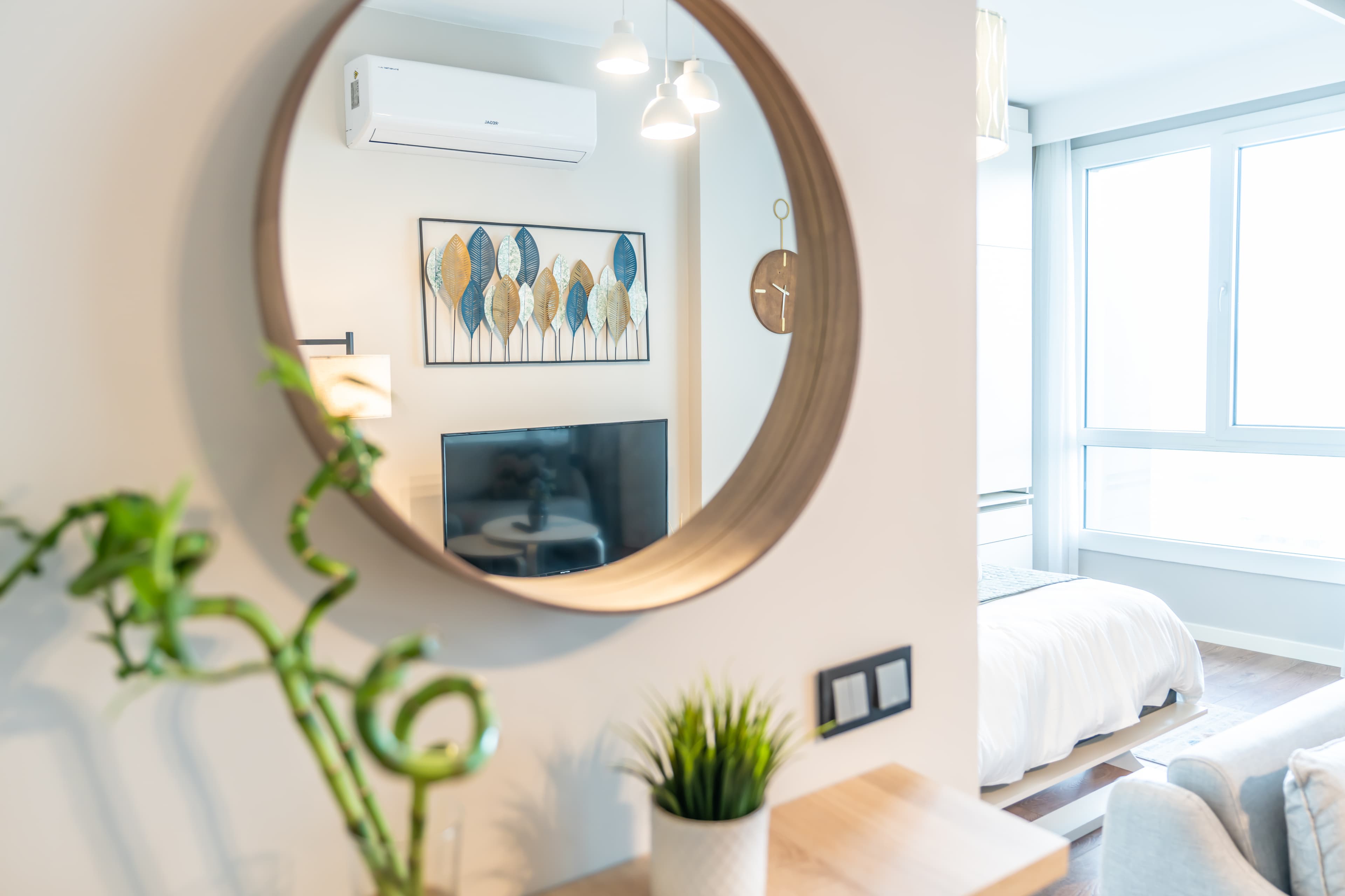 Stilvolles Stadtleben – Ihr urbaner Charme, möbliertes Apartment in Bağcılar, Istanbul — image 12