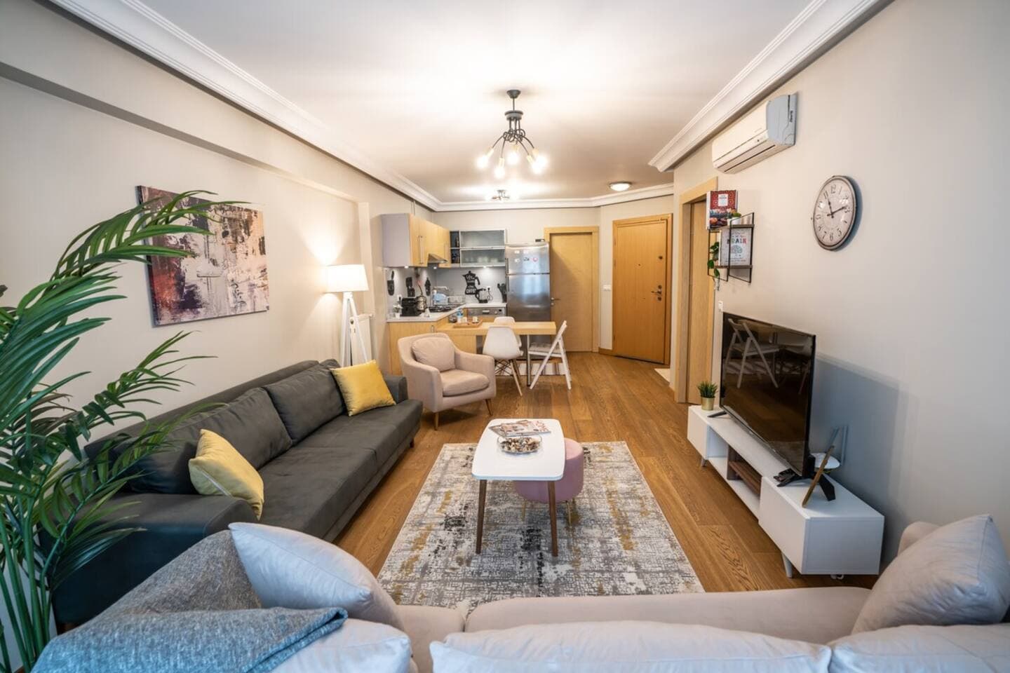 Full apartment near Osmanbey Metro Nişantaşı, apartamento amueblado en Şişli, Istanbul — image 22