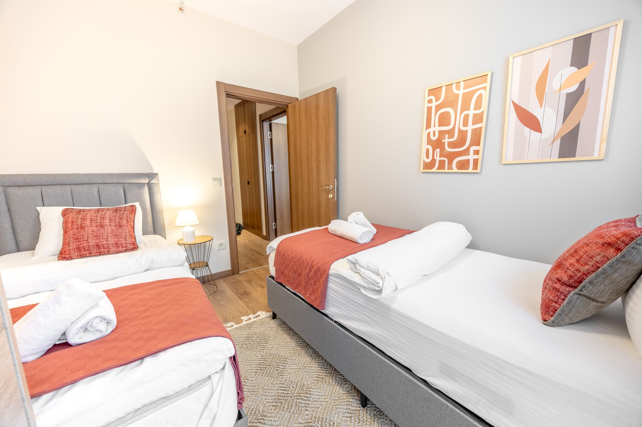 Modern 2BR  | City View، شقة مفروشة في Bağcılar, Istanbul — image 21