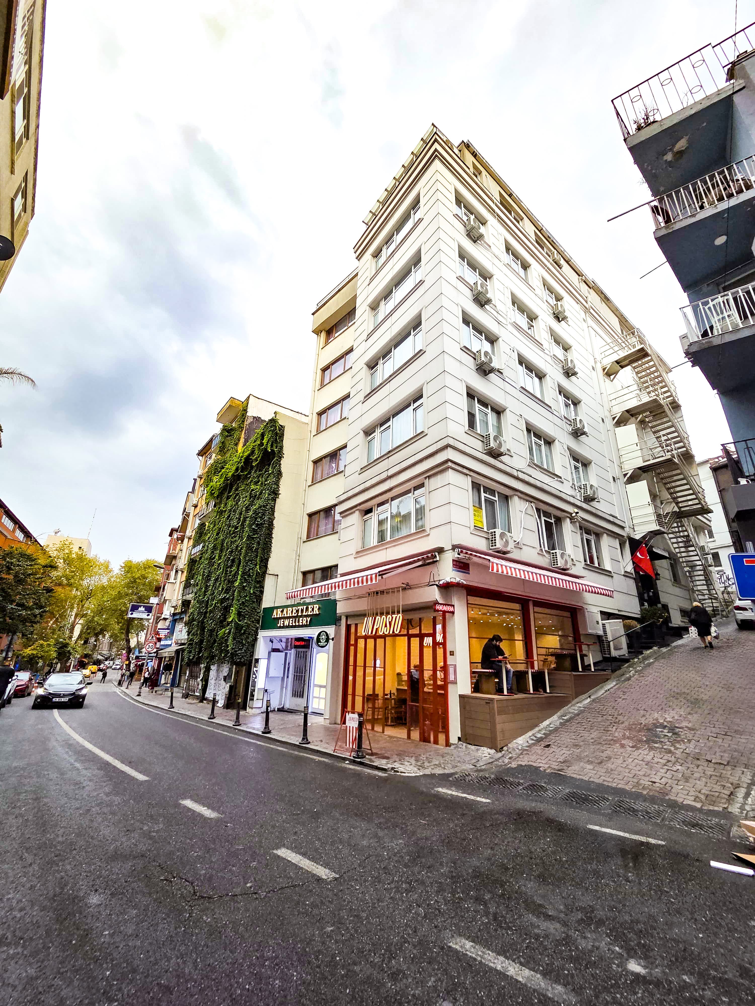 استوديو مركزي في بشكتاش بسريرين وأريكة سرير، شقة مفروشة في Beşiktaş, Istanbul — image 19
