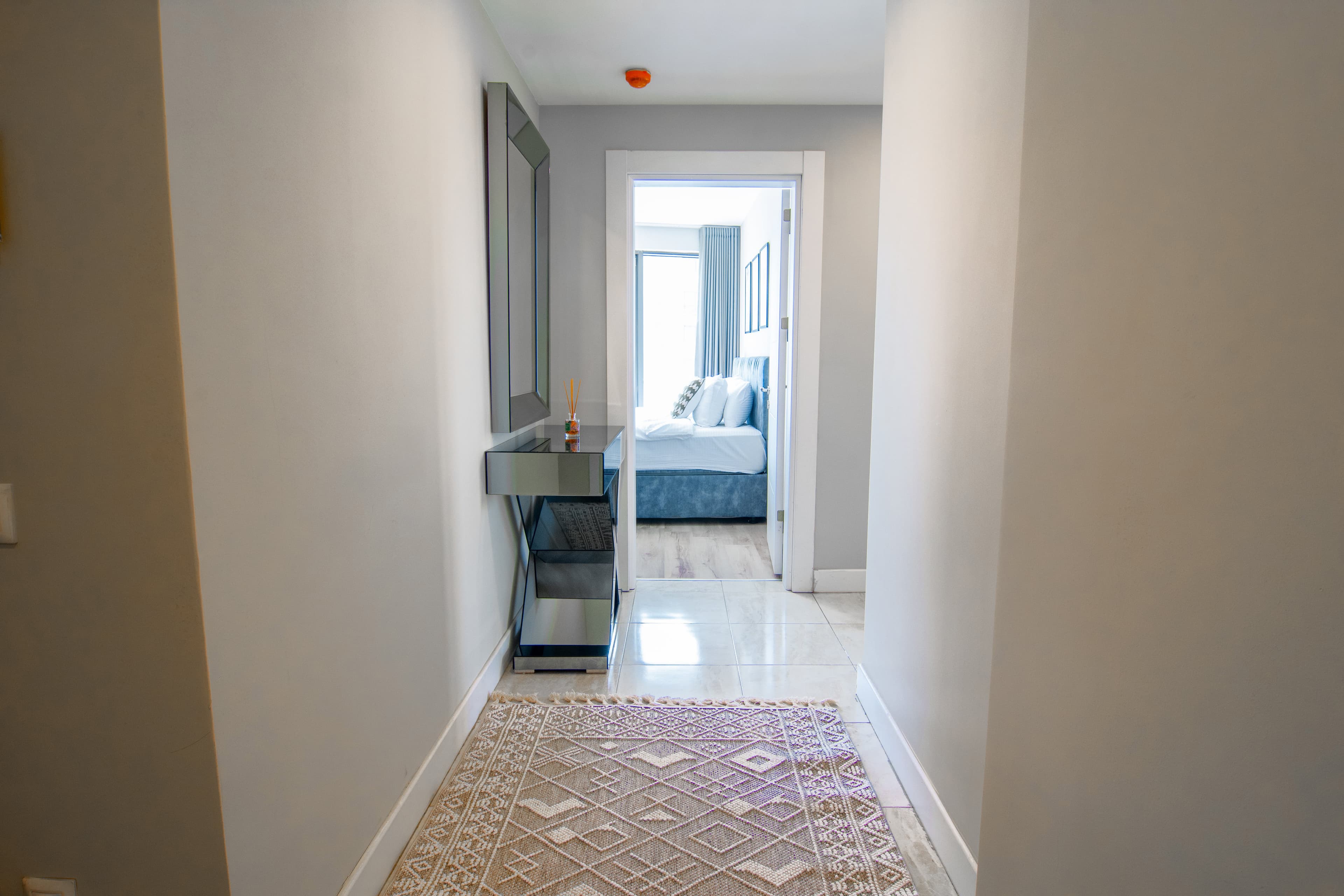 Stylish cozy 3 bedr apart & balcony - Image 22