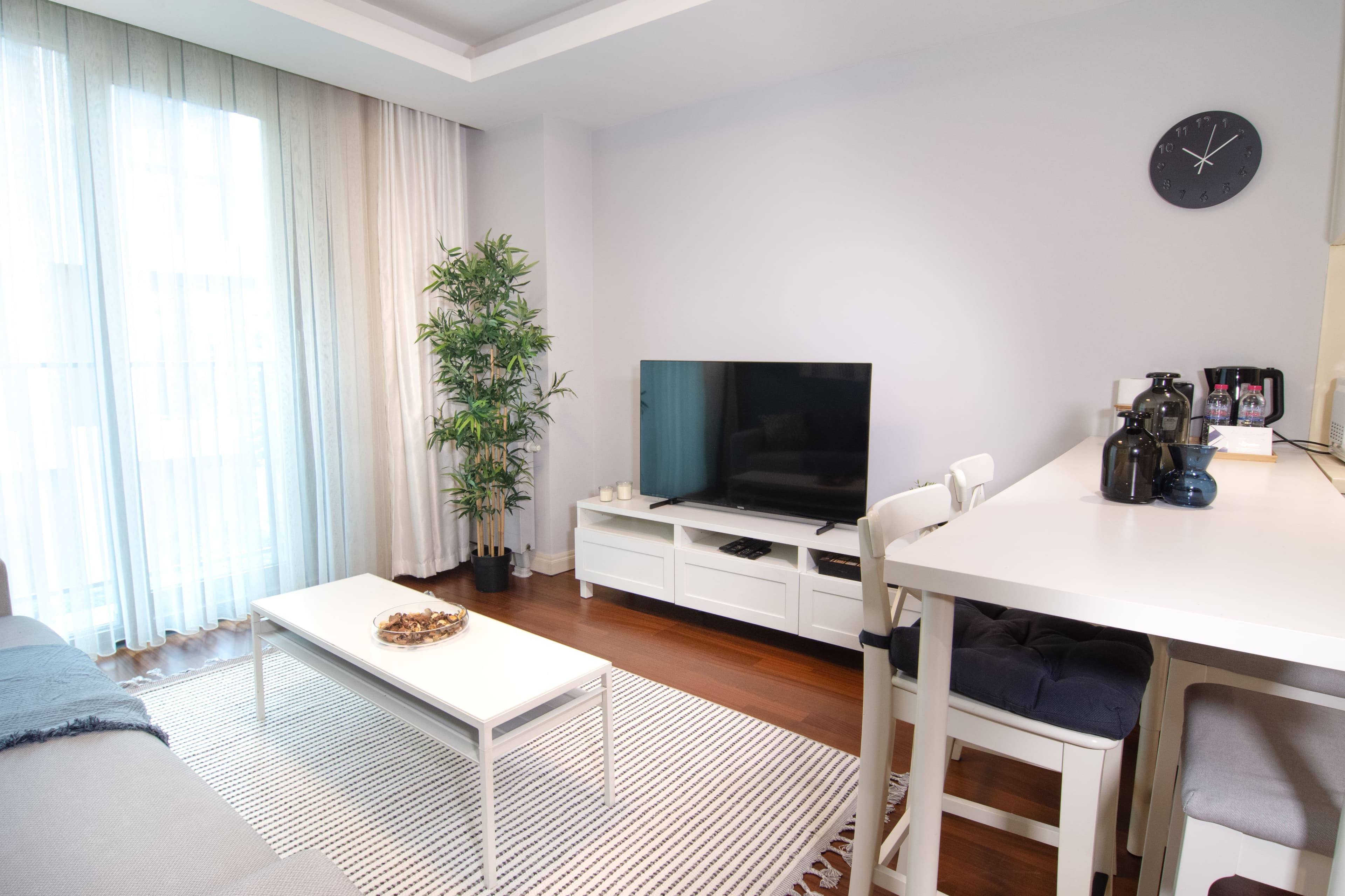 Modern & Cozy 1Bdr in Vibrant Beyoğlu، شقة مفروشة في Beyoğlu, Istanbul — image 9