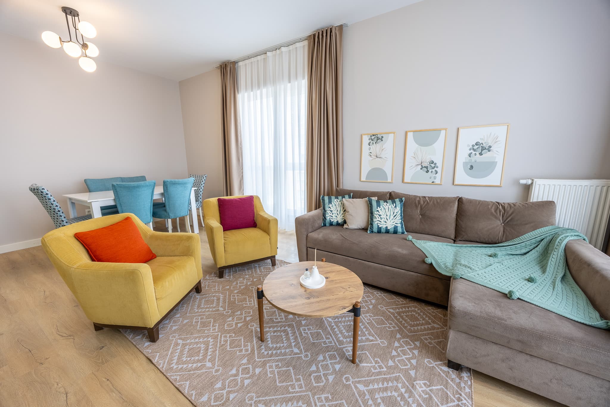 Bright & Modern 2BR Apartment Perfect for Families — image 12