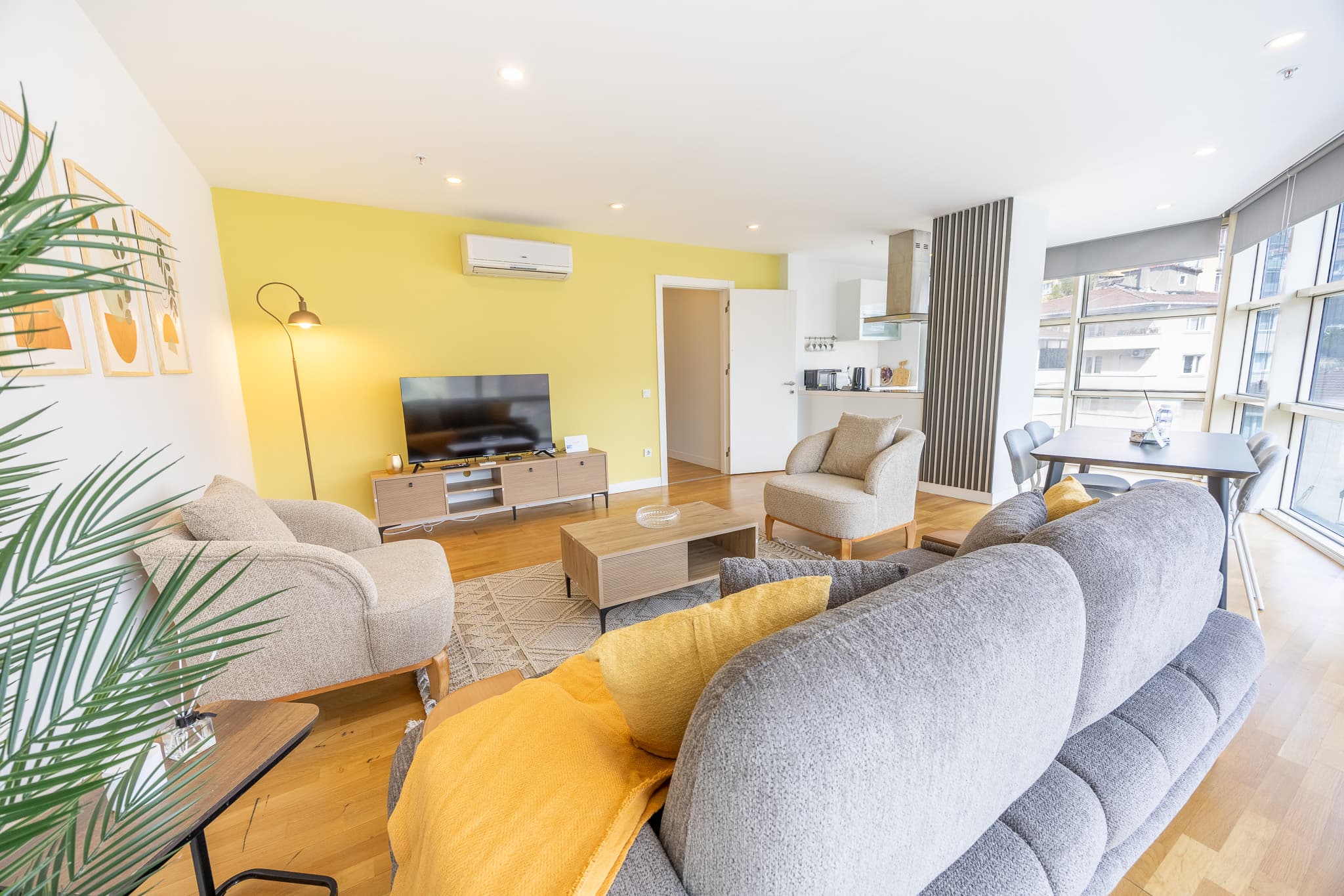 Fulya Central 2BR Modern Apartment | Şişli, furnished apartment in Şişli, Istanbul — image 3