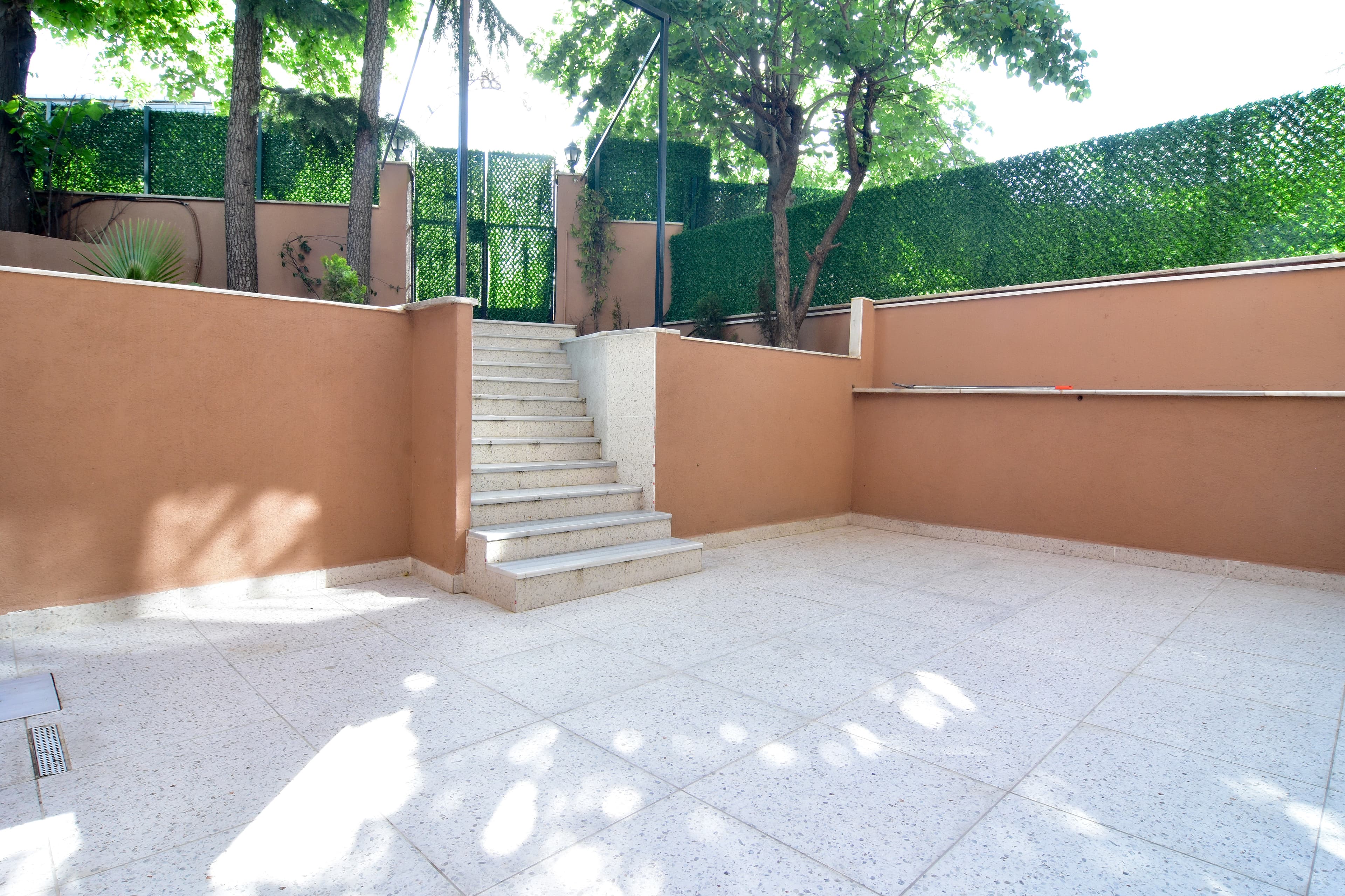 Bright 2BR Home with outdoor garden and  BBQ , furnished apartment in Beylikdüzü, Istanbul — image 28
