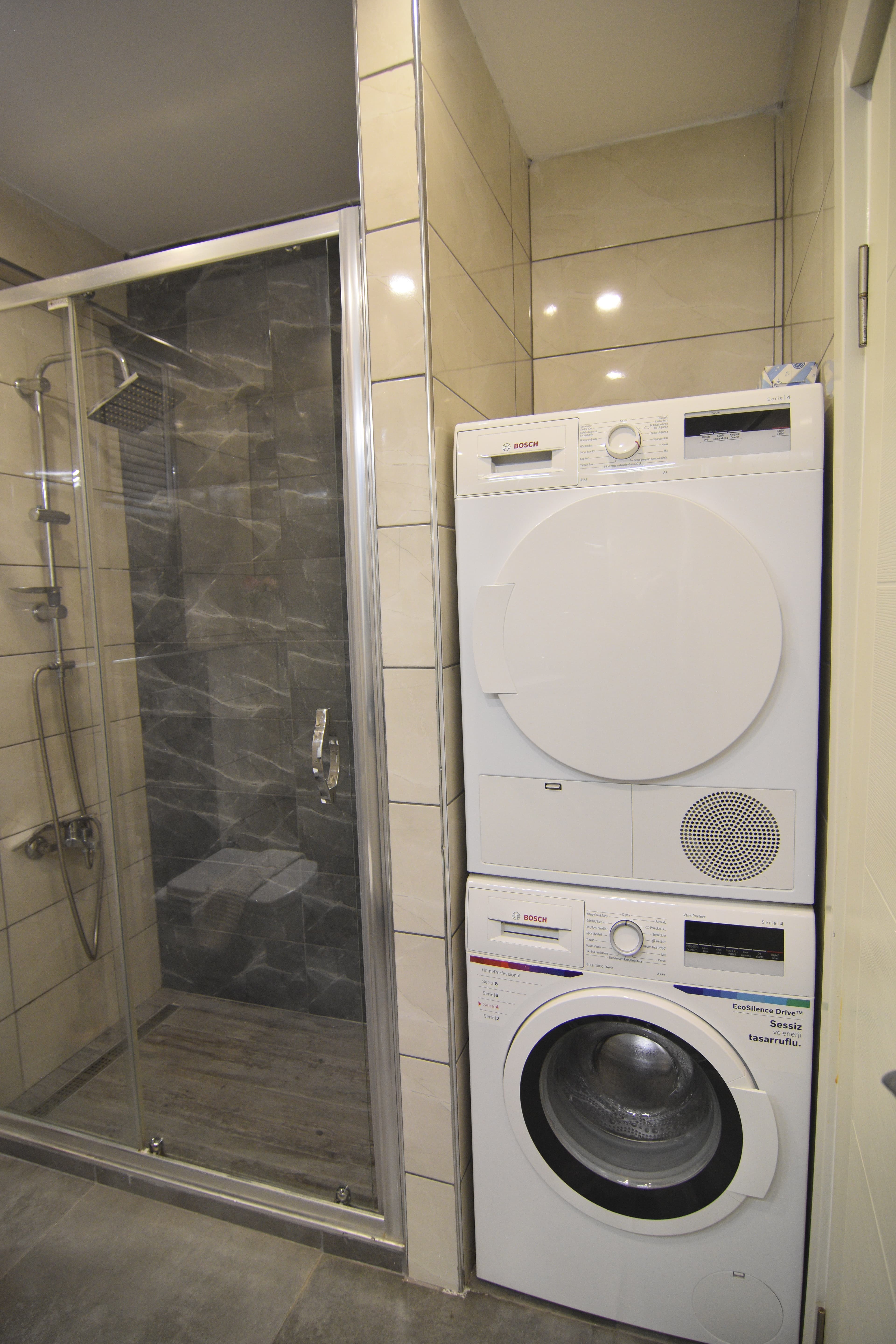 Charming Getaway in the Heart of Beyoğlu, möbliertes Apartment in Beyoğlu, Istanbul — image 23