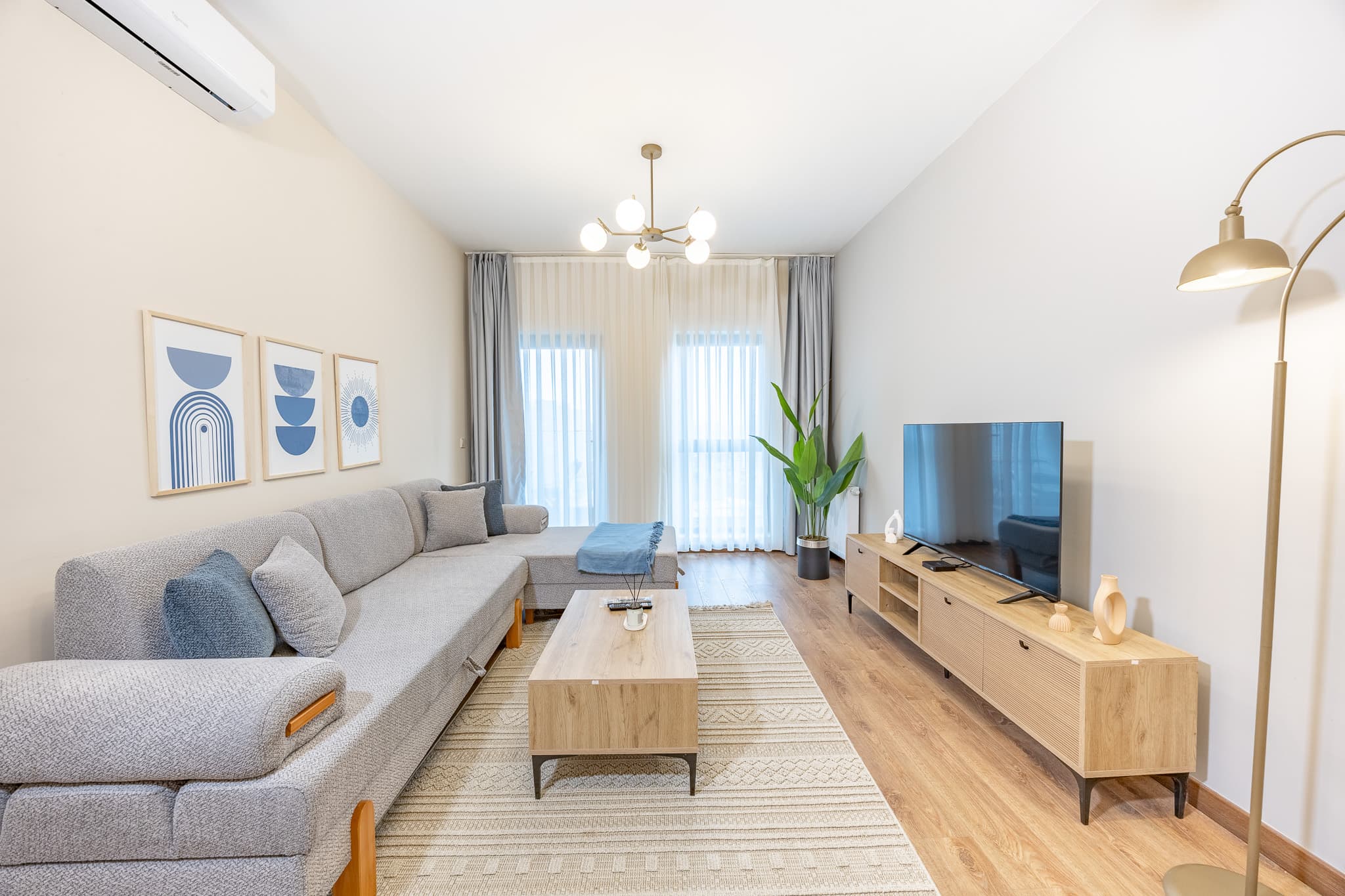 Modern 2BR  | City View، شقة مفروشة في Bağcılar, Istanbul — image 5