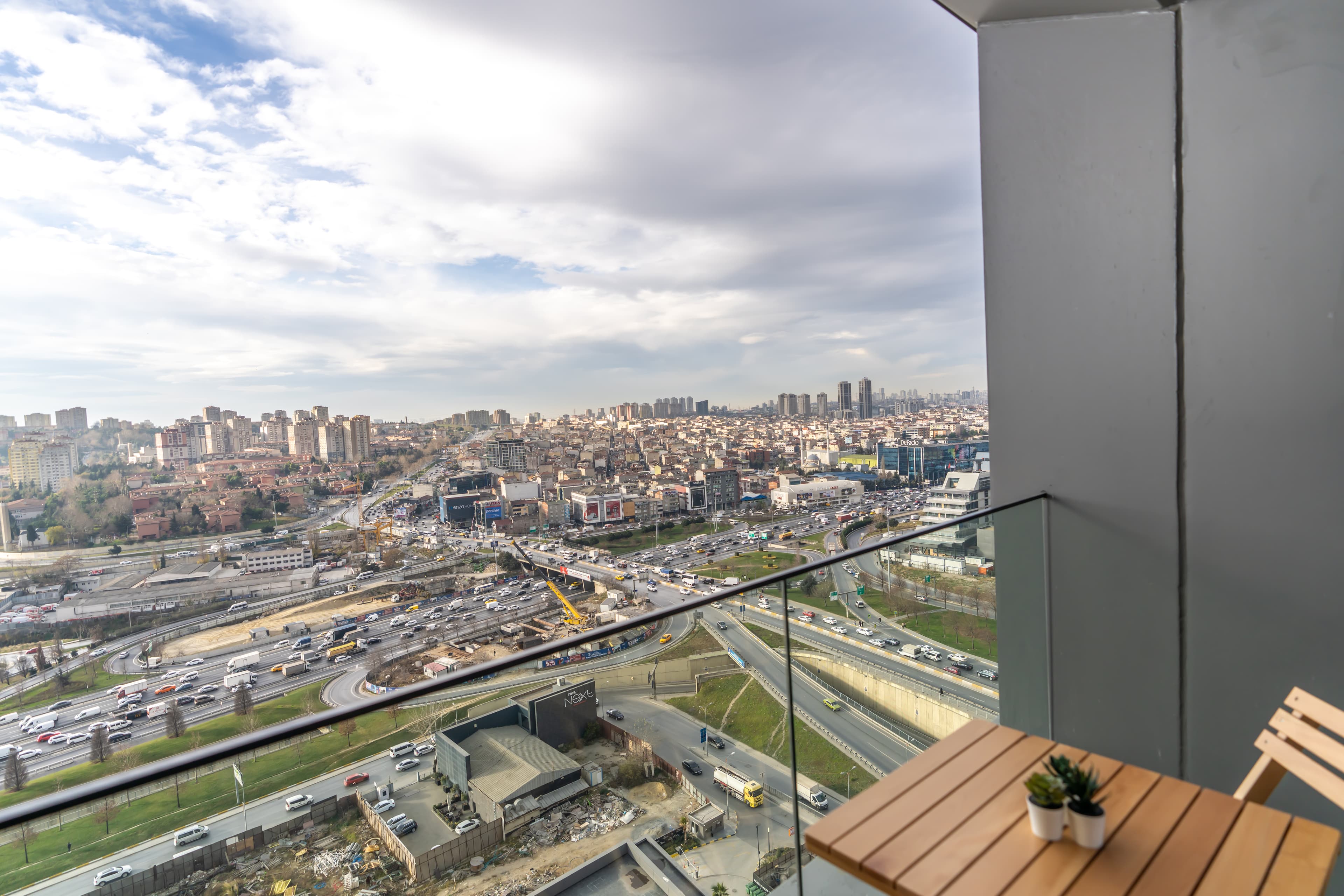 Stilvolles Stadtleben – Ihr urbaner Charme, möbliertes Apartment in Bağcılar, Istanbul — image 14