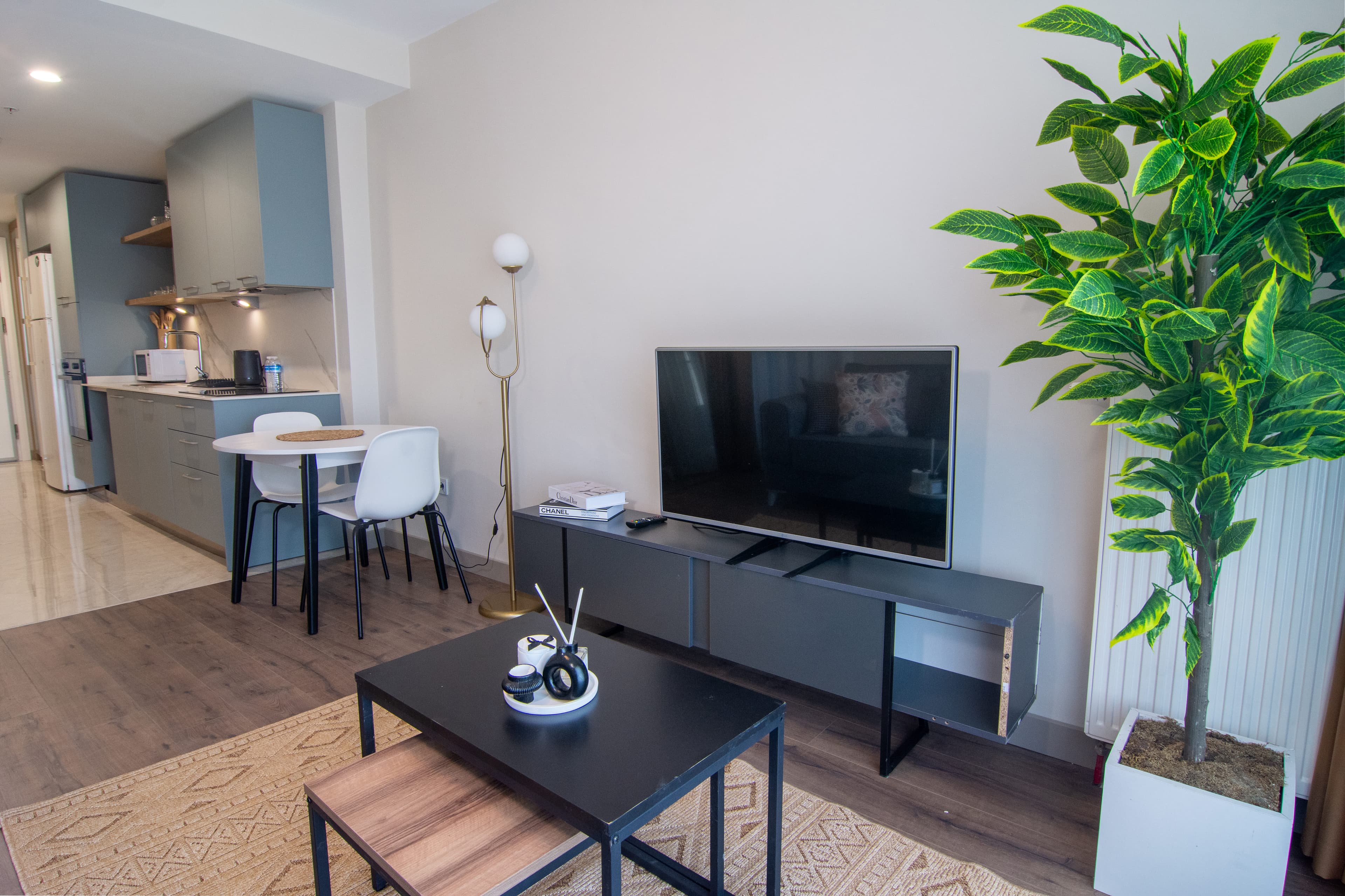 1bedr apart with balcony long term rent, Başakşehir, Istanbul bölgesinde eşyalı daire — image 3