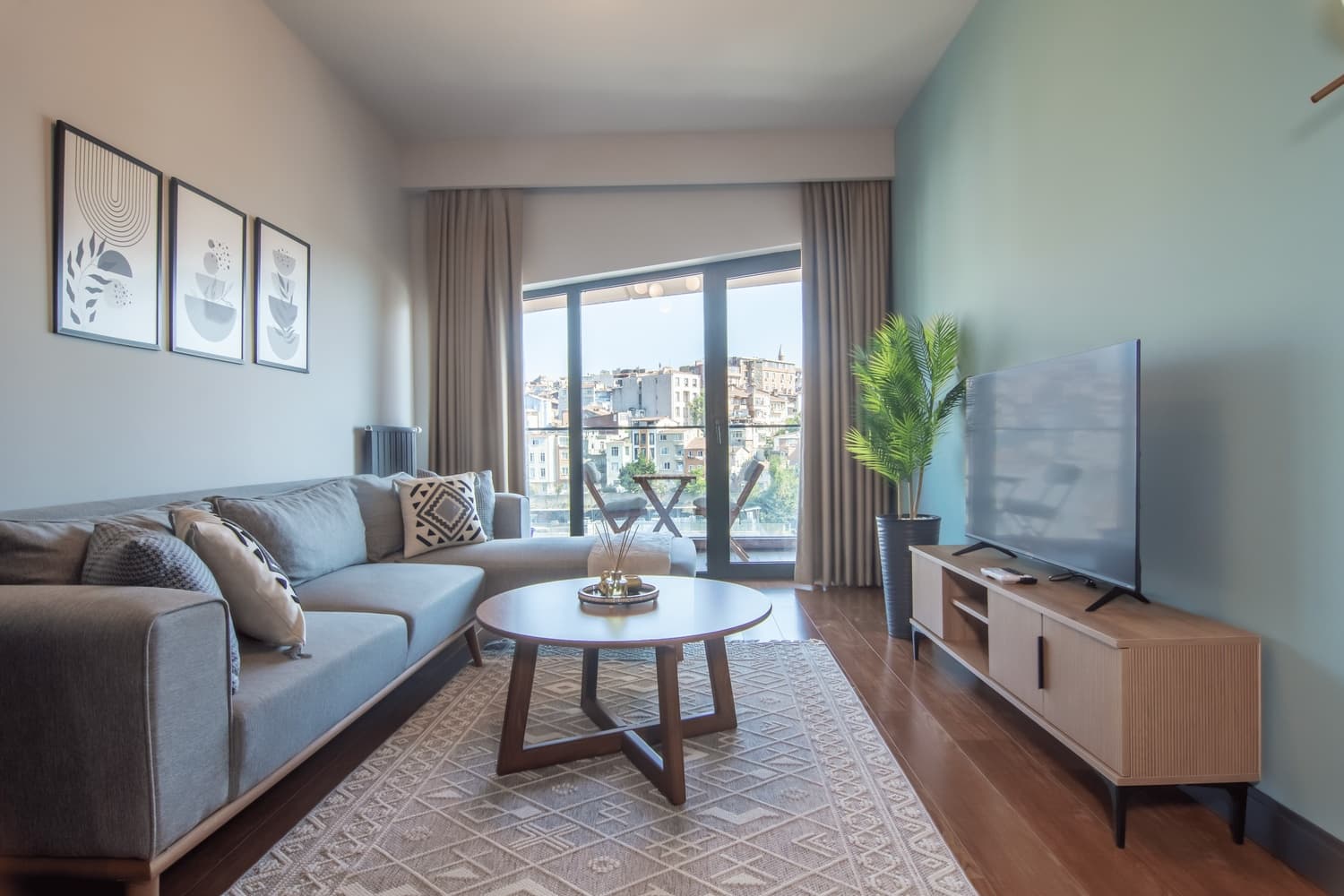 Family-Friendly Home with beautiful view , möbliertes Apartment in Beyoğlu, Istanbul — image 9