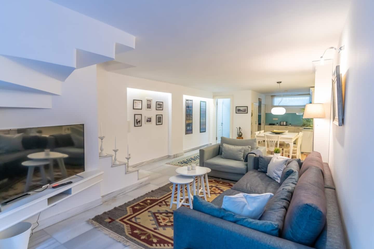 Duplex Modern City Gem with Terrace , apartamento amueblado en Beyoğlu, Istanbul — image 2
