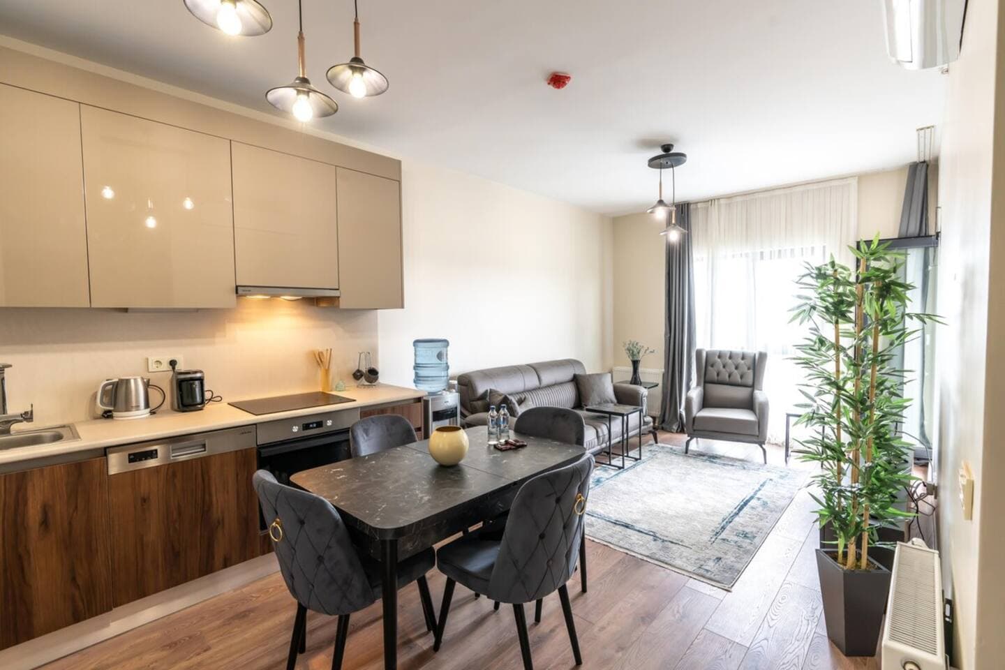 Ruhiger und privater Rückzugsort: 1-Zimmer-Apartment, möbliertes Apartment in Bağcılar, Istanbul
