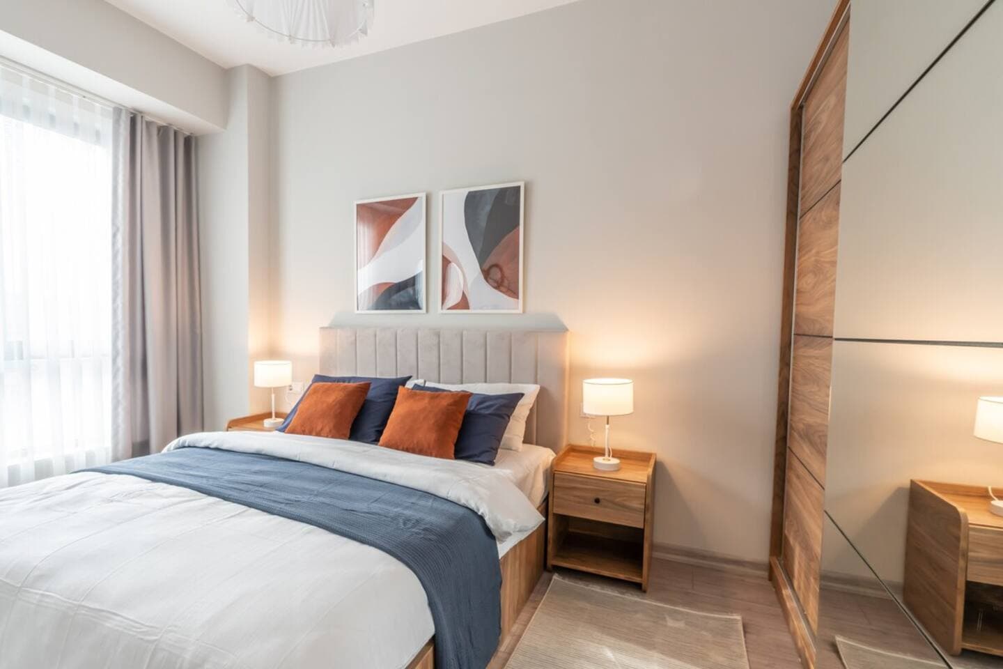 Modern Urban Apt- Relaxation in the City Hustle، شقة مفروشة في Kadıköy, Istanbul — image 9