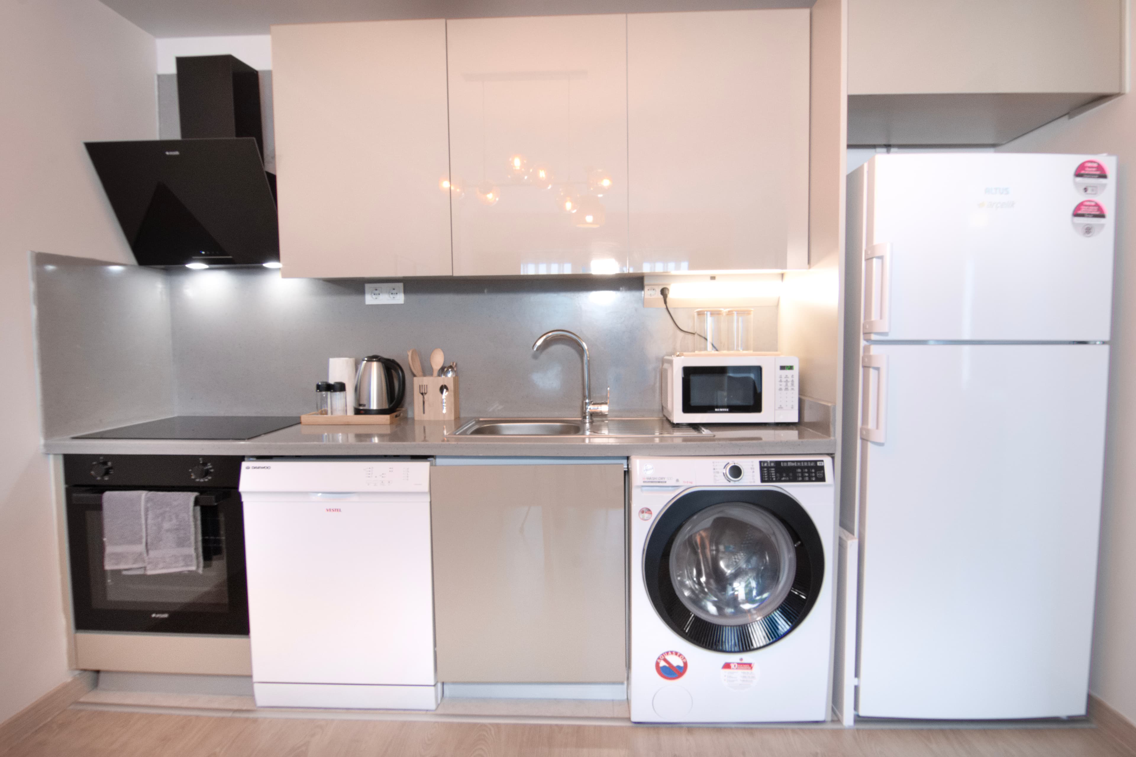 Bright & Cozy 1Bdr near Biz Cevahir Haliç Mall, furnished apartment in Eyüpsultan, Istanbul — image 10