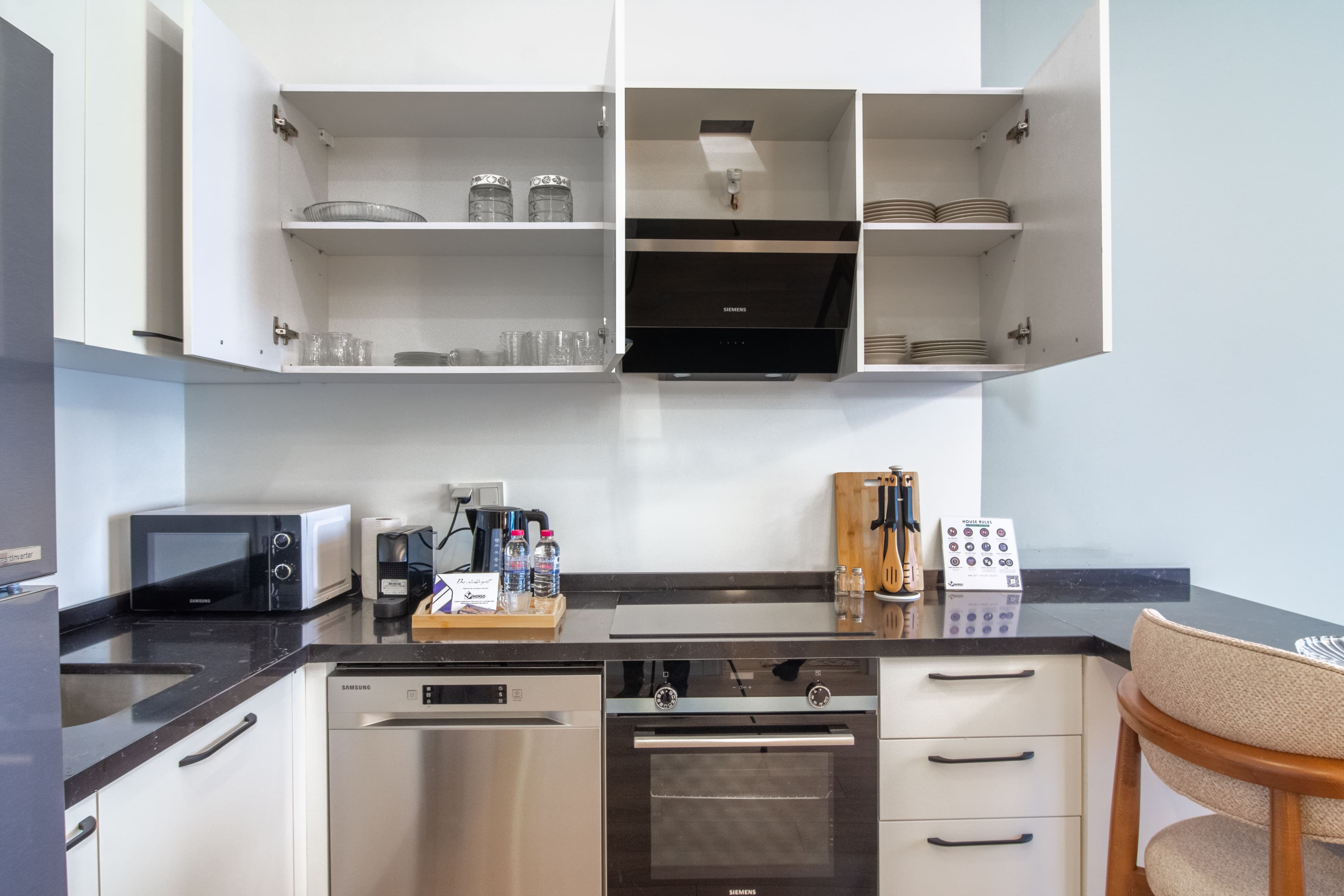 Modern & Stylish 1 Bdr Taksim Palas Living, apartamento amueblado en Şişli, Istanbul — image 16