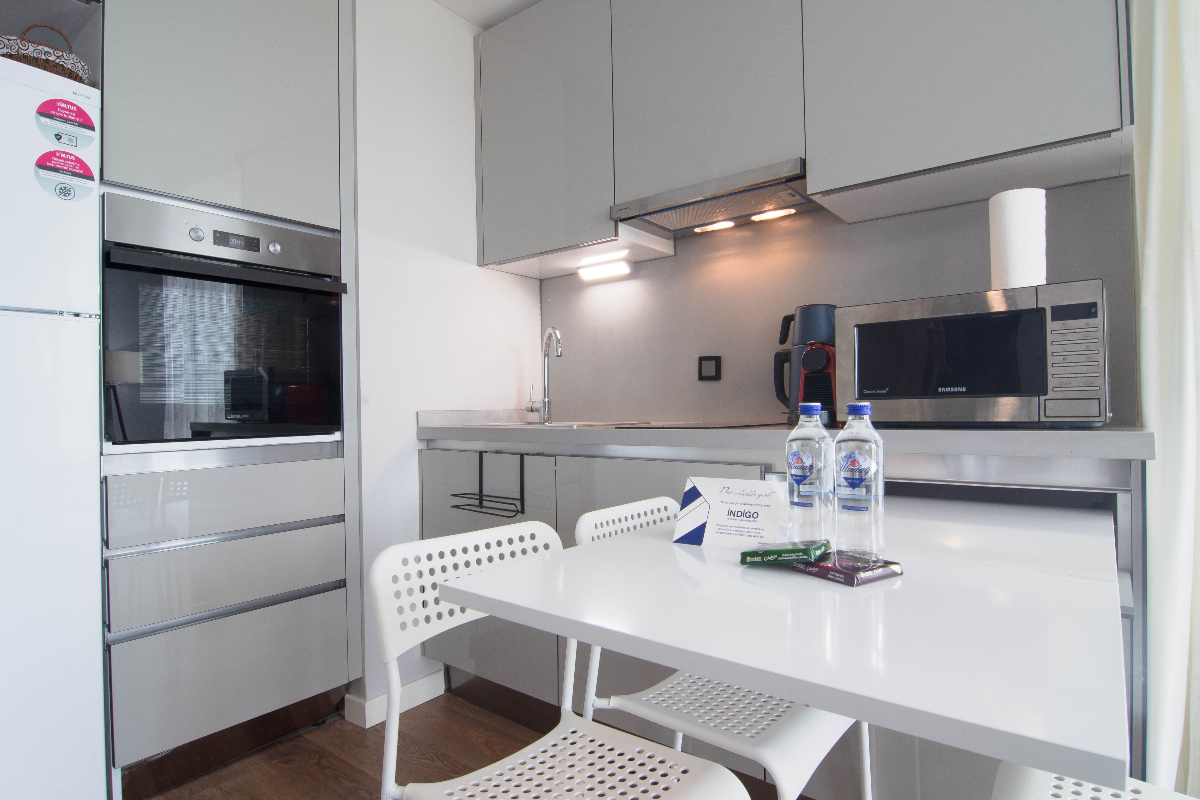 Modern City Getaway - Immerse Yourself in Luxury, furnished apartment in Bağcılar, Istanbul — image 15