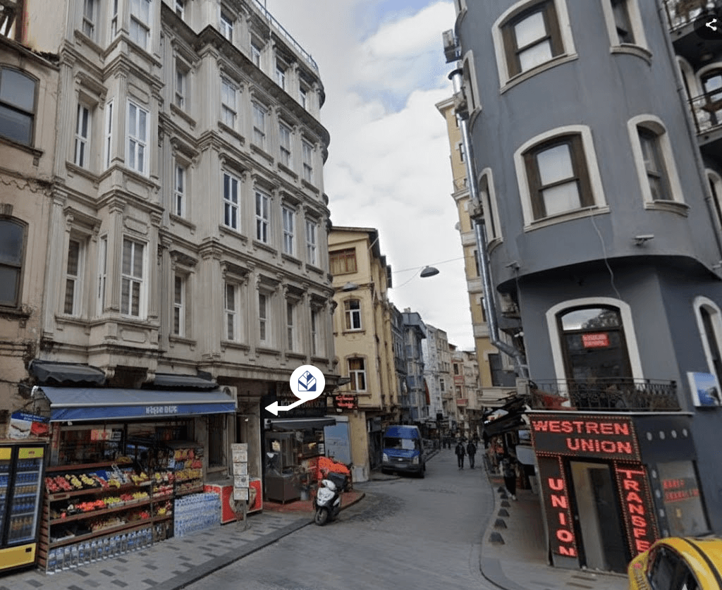 Modern 2BR Flat 1min walk to Taksim square, möbliertes Apartment in Beyoğlu, Istanbul — image 20