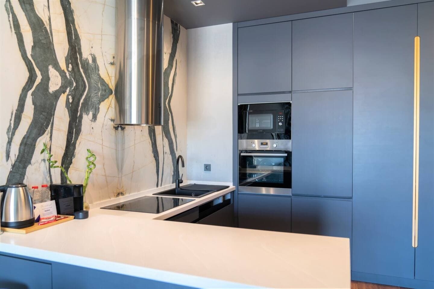 Family-Friendly Home near Taksim Square, appartement meublé à Beyoğlu, Istanbul — image 13