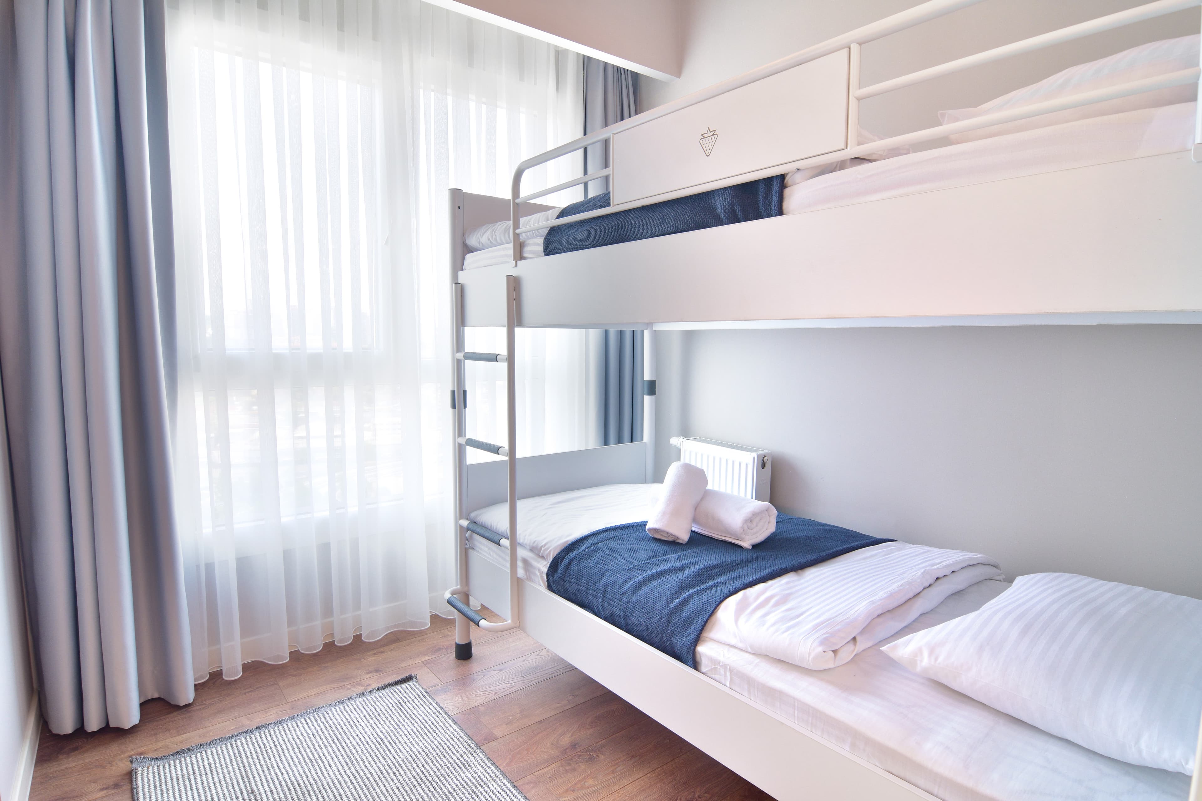 13th floor Brand new cozy 2BR Apt with Balcony — image 11