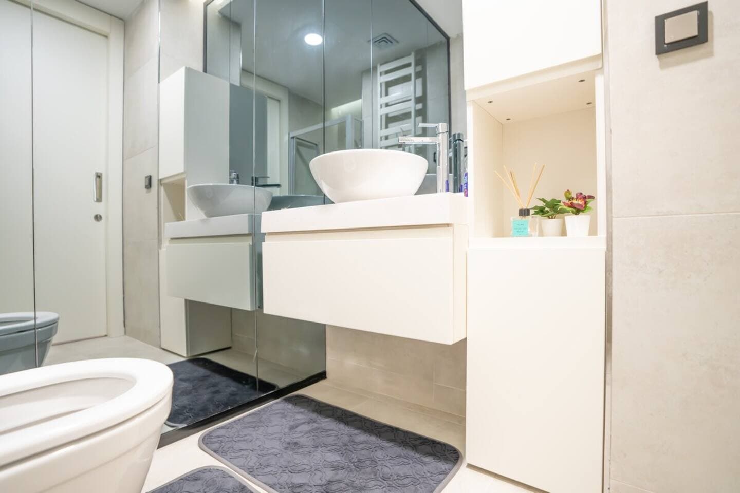 Stylish 1-Bedroom  Apt- Experience City's Pulse, möbliertes Apartment in Bağcılar, Istanbul — image 9