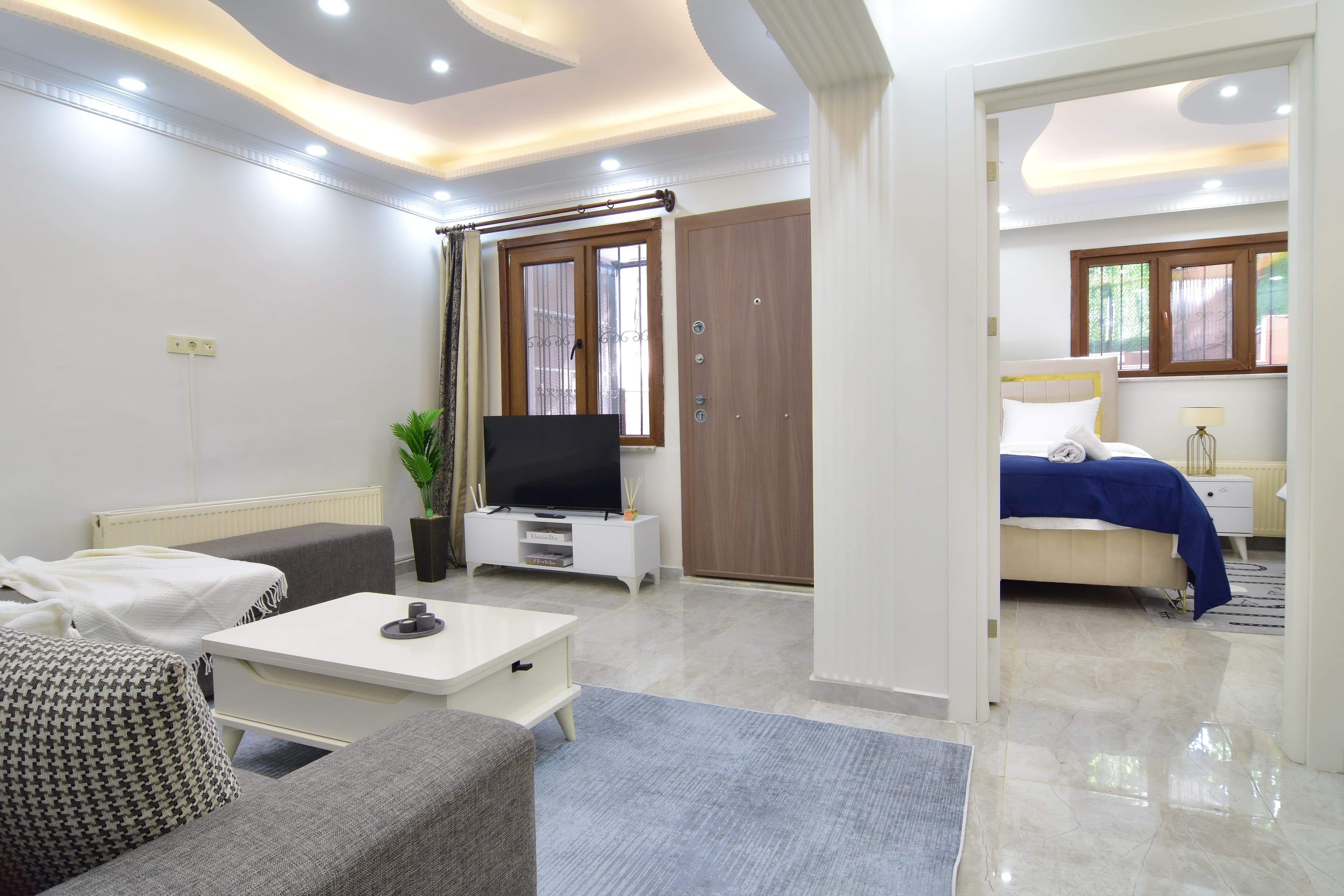 Bright 2BR Home with outdoor garden and  BBQ , furnished apartment in Beylikdüzü, Istanbul — image 13