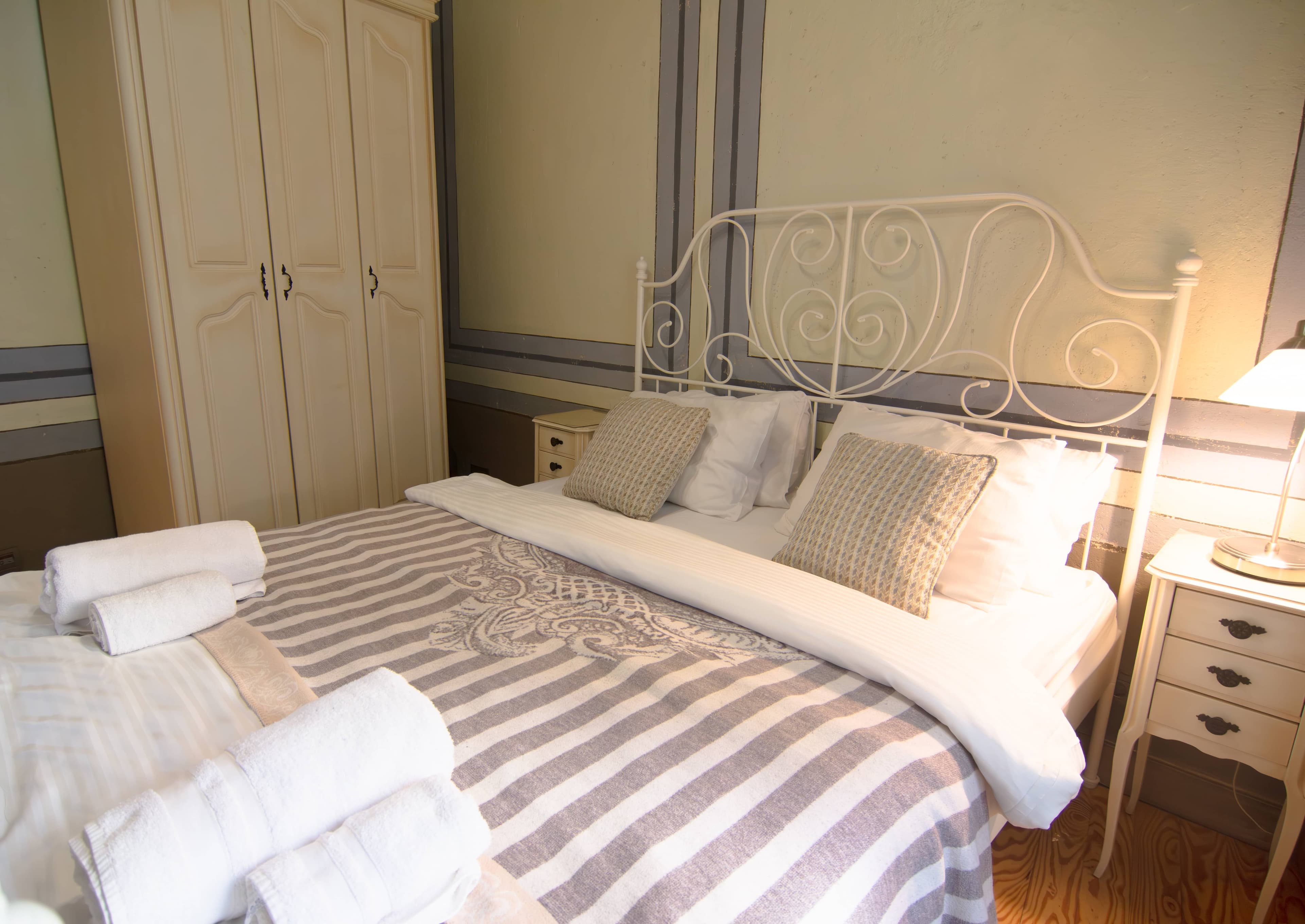 Stylish City Getaway-Explore the Urban Delights, möbliertes Apartment in Beyoğlu, Istanbul — image 8