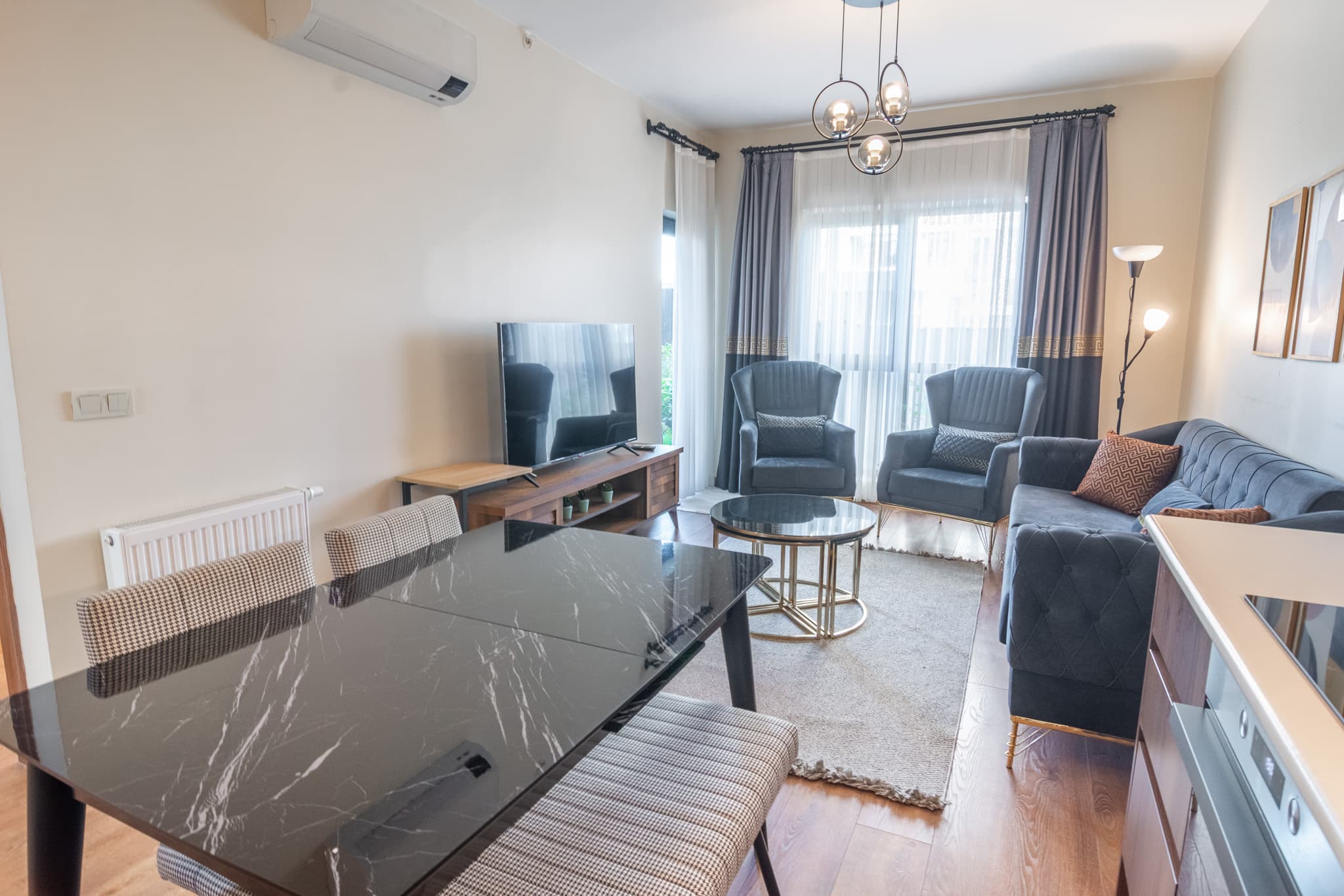 Spacious 1BR with Garden، شقة مفروشة في Bağcılar, Istanbul — image 2