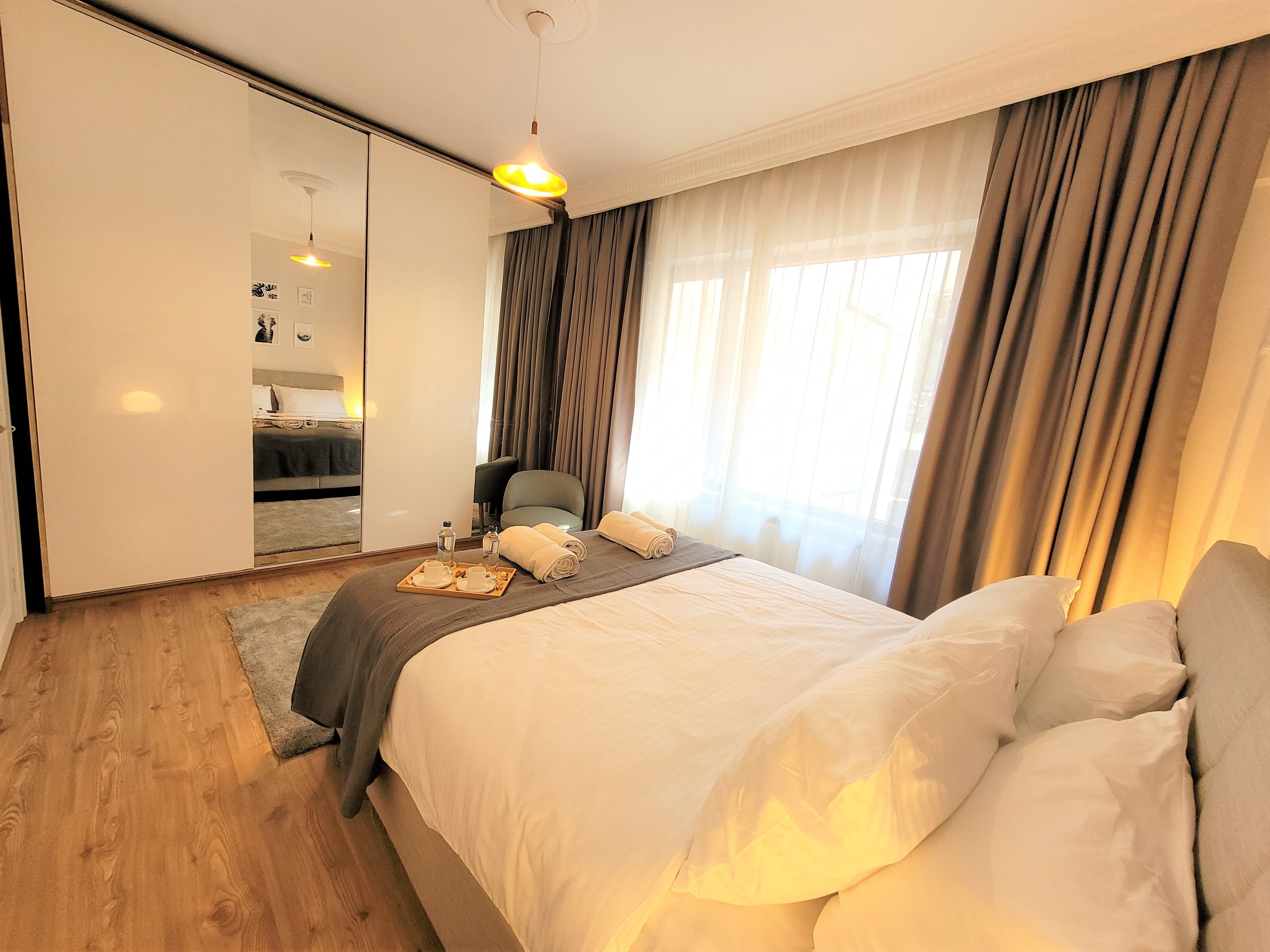 Cihangir 3BR Apt Stylish & Central - Image 6
