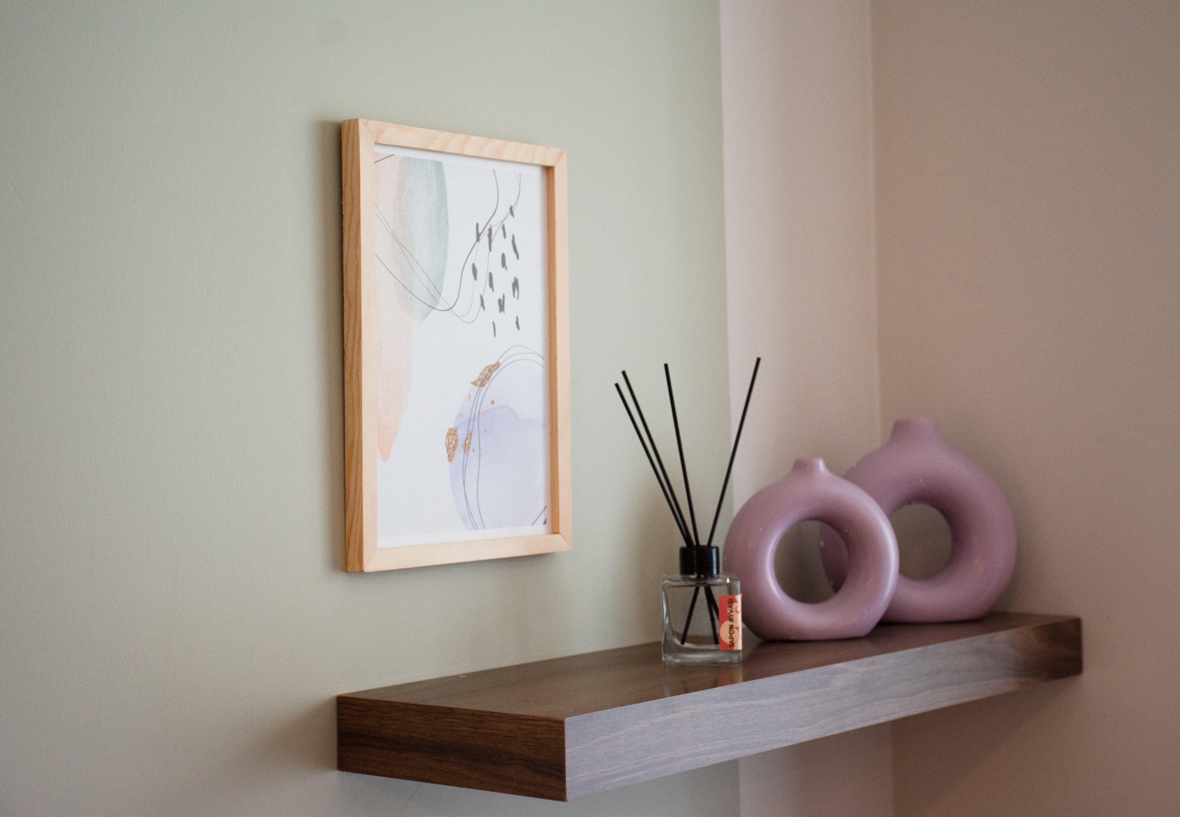 Cozy Retreat: Stylish 1BR Apt — image 22
