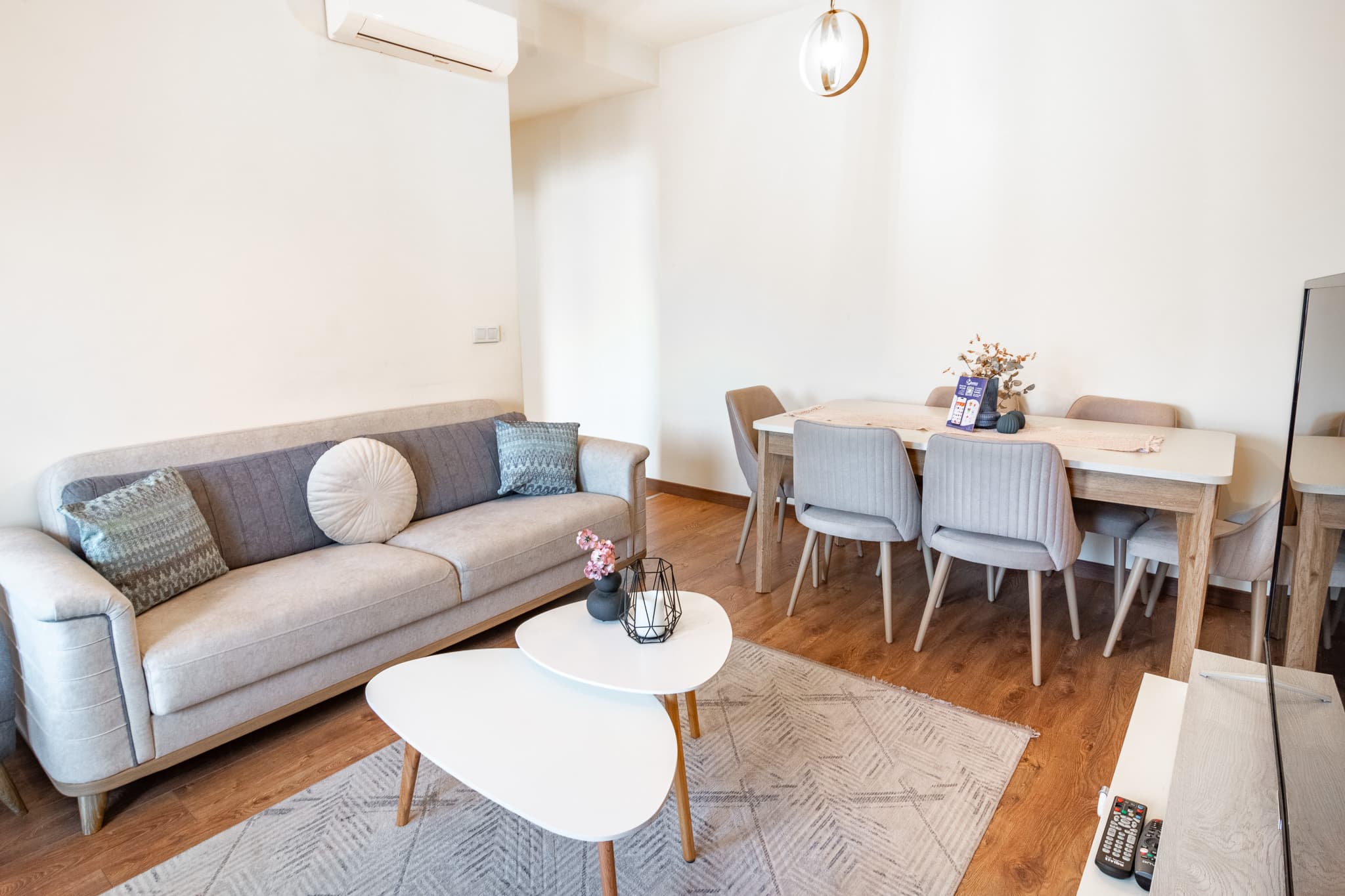 Modern 2BR City View Residence , möbliertes Apartment in Bağcılar, Istanbul — image 2