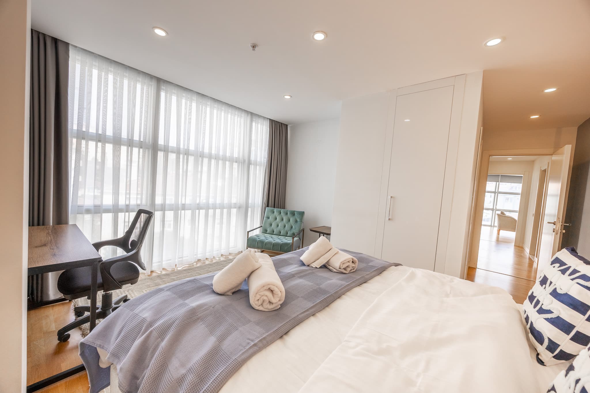 Fulya Central 2BR Modern Apartment | Şişli, furnished apartment in Şişli, Istanbul — image 9