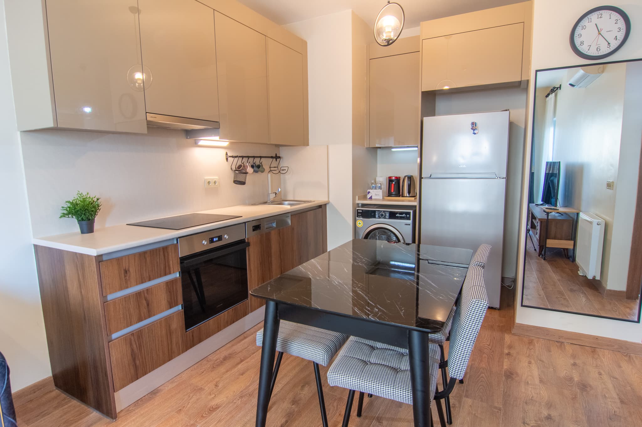 Spacious 1BR with Garden، شقة مفروشة في Bağcılar, Istanbul — image 11