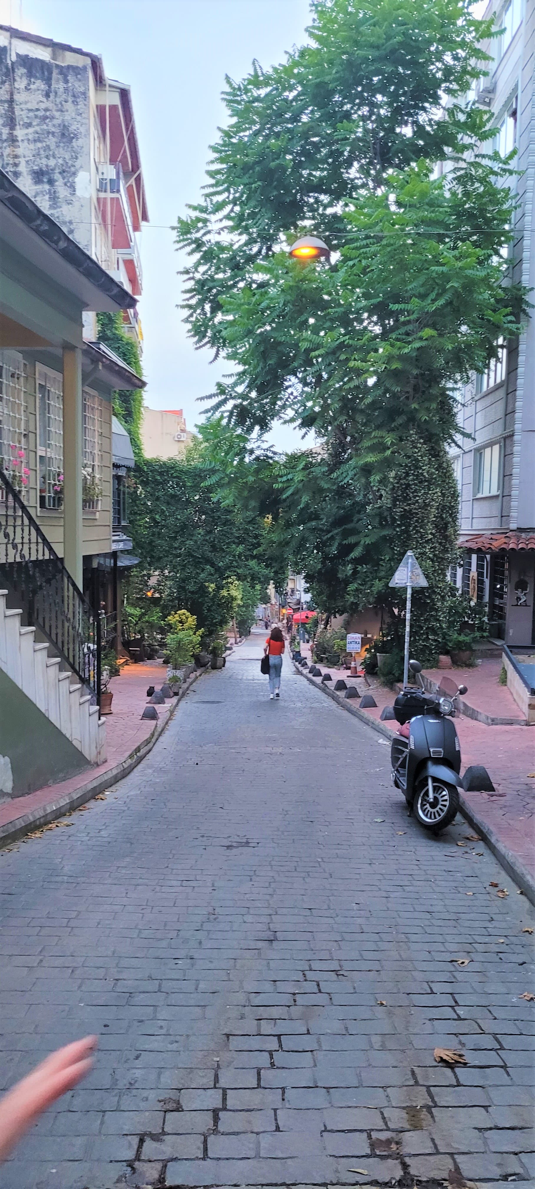 Stylish City Getaway-Explore the Urban Delights, möbliertes Apartment in Beyoğlu, Istanbul — image 35