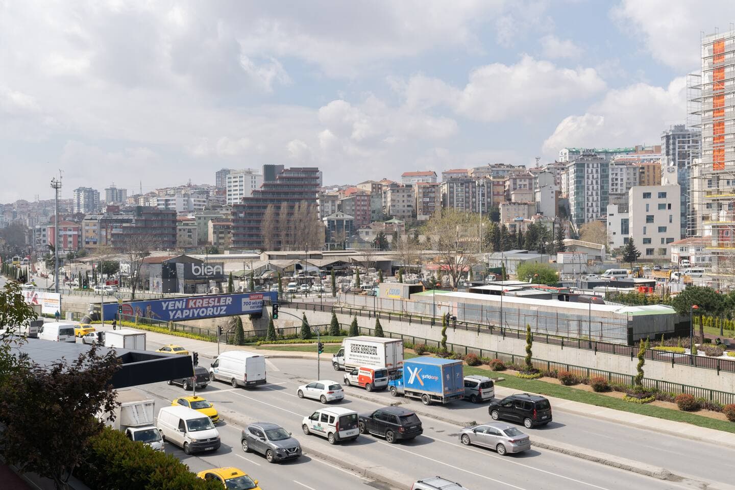 Near Airport Metro 1-Bdr Apt  Wi-Fi/Pool/Gym, möbliertes Apartment in Kağıthane, Istanbul — image 23