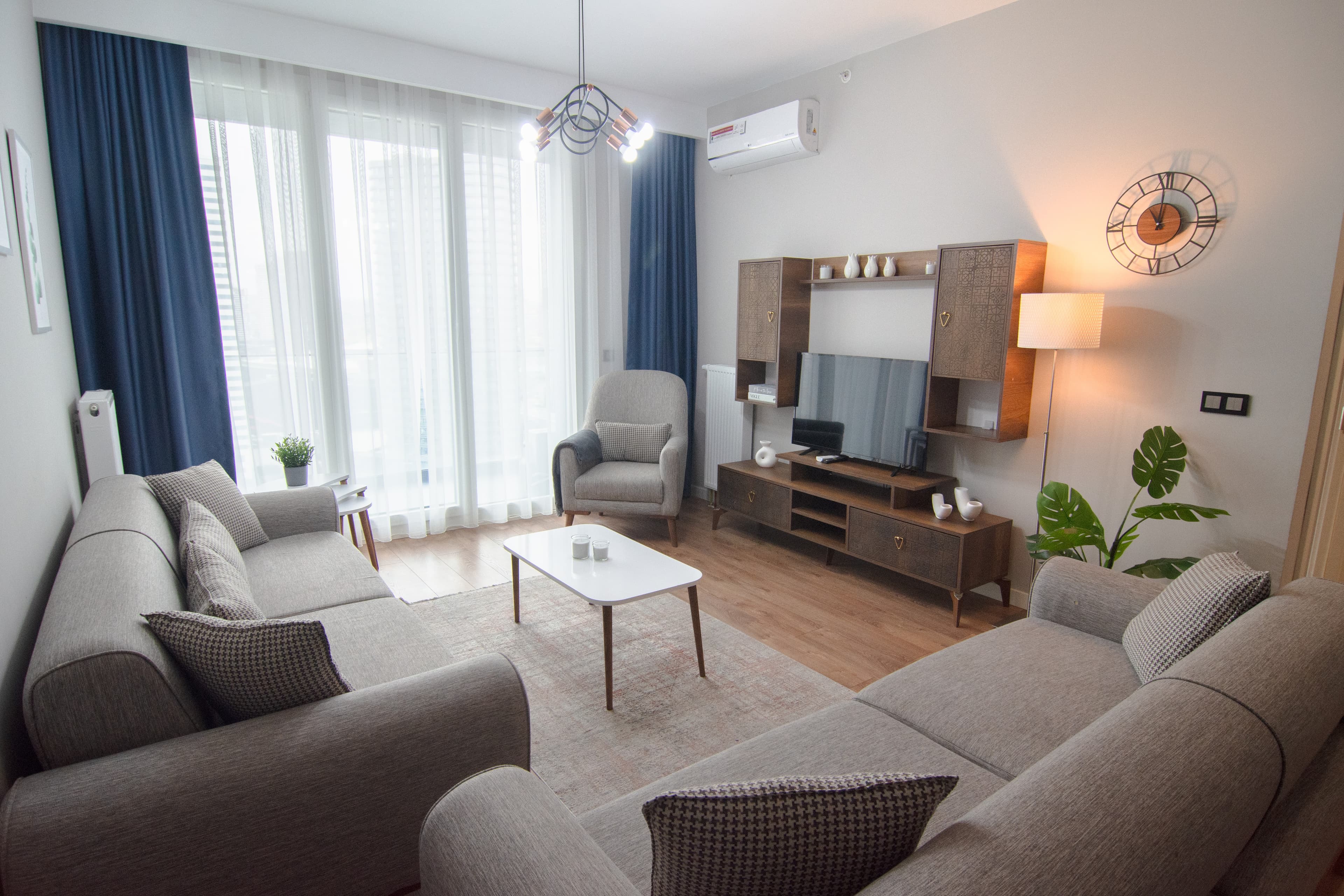 Cozy Retreat: Stylish 2BR Apt, möbliertes Apartment in Bağcılar, Istanbul — image 2
