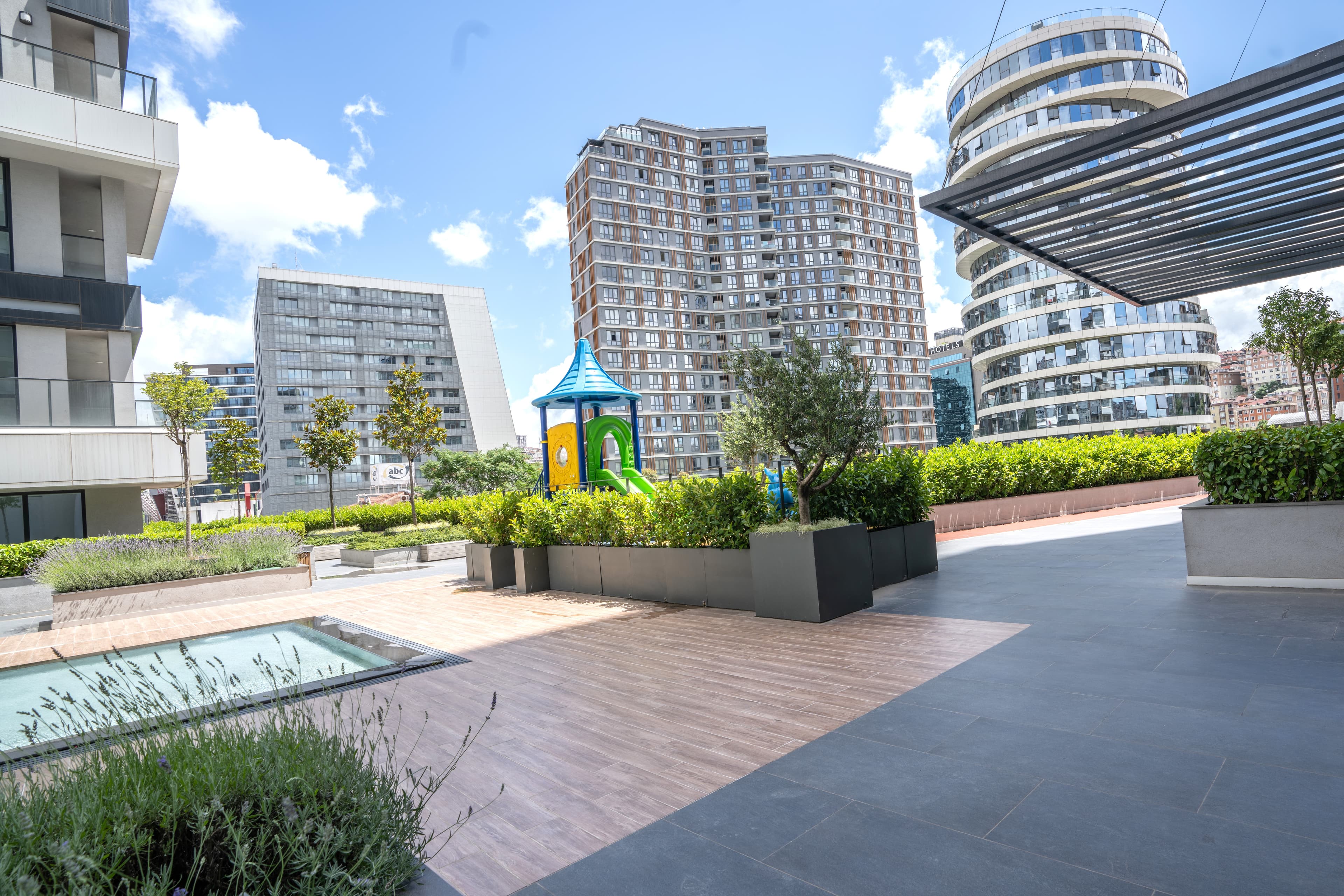 7th floor central 1-Bdr Apt  Wi-Fi/Pool/Gym - Image 33