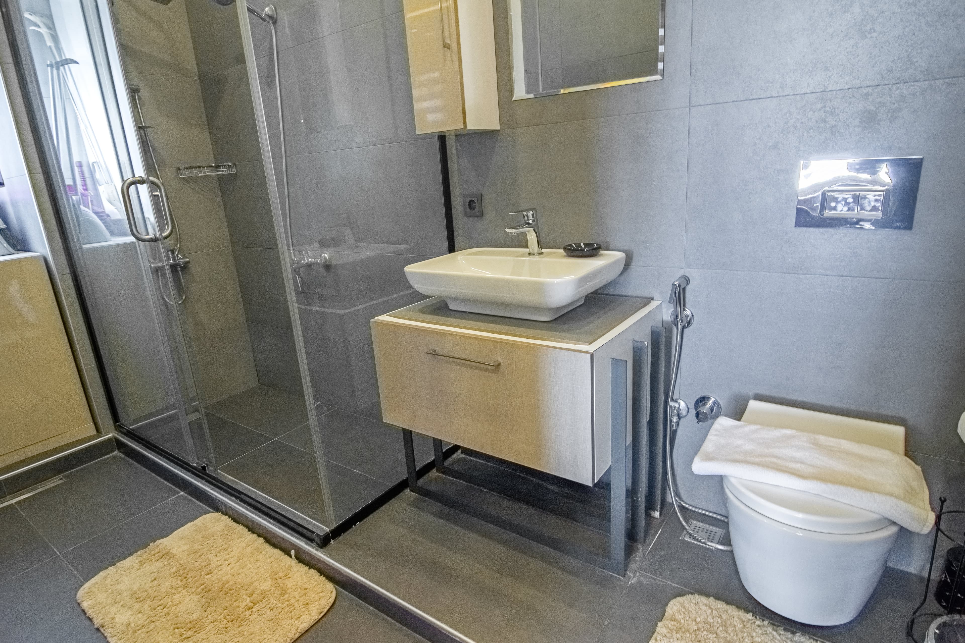 Modern 2BR Flat 1min walk to Taksim square, möbliertes Apartment in Beyoğlu, Istanbul — image 15