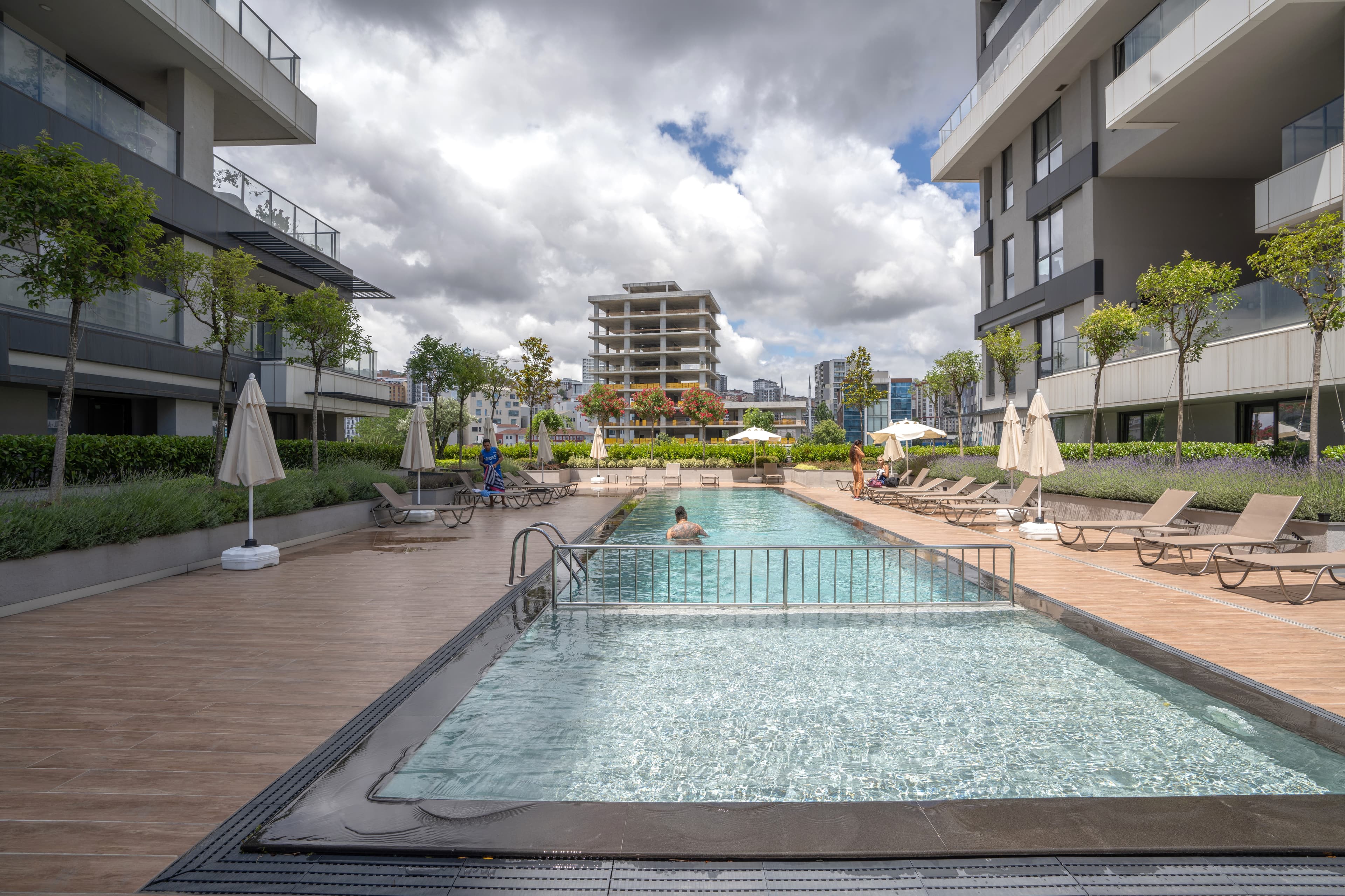 7th floor central 1-Bdr Apt  Wi-Fi/Pool/Gym - Image 32