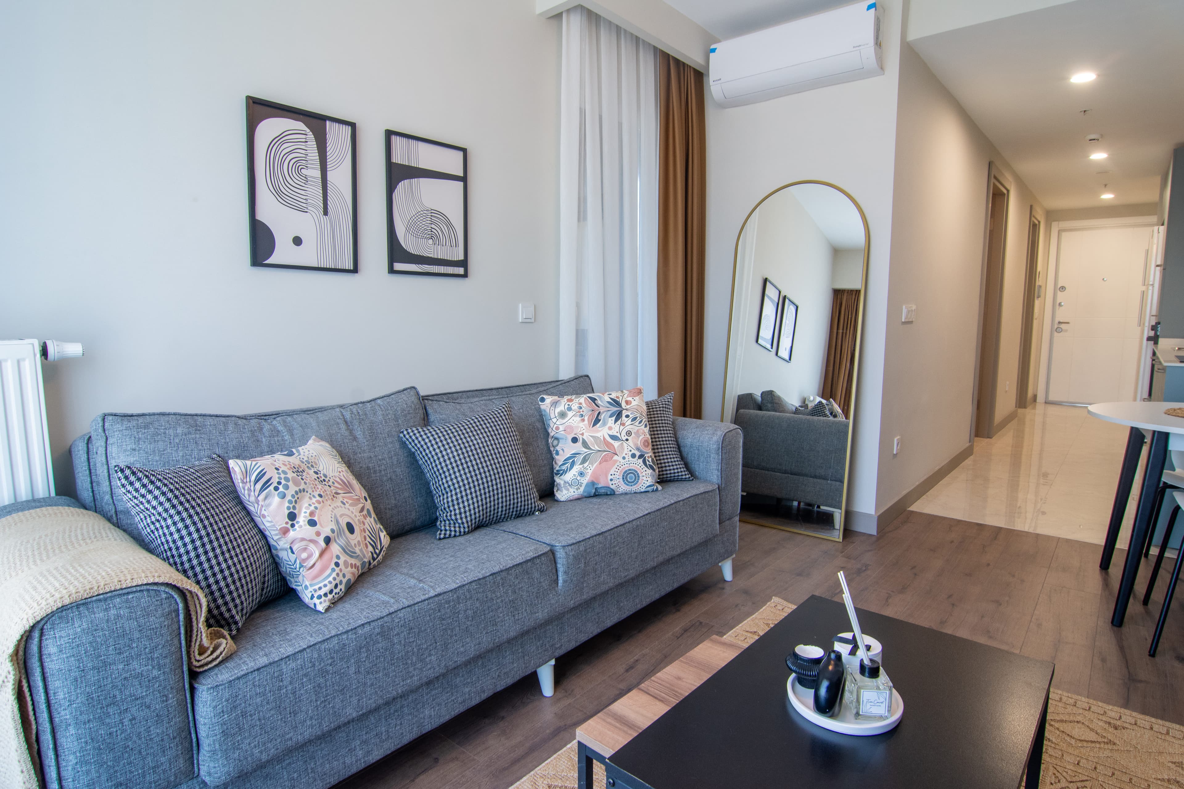 1bedr apart with balcony long term rent, Başakşehir, Istanbul bölgesinde eşyalı daire — image 2